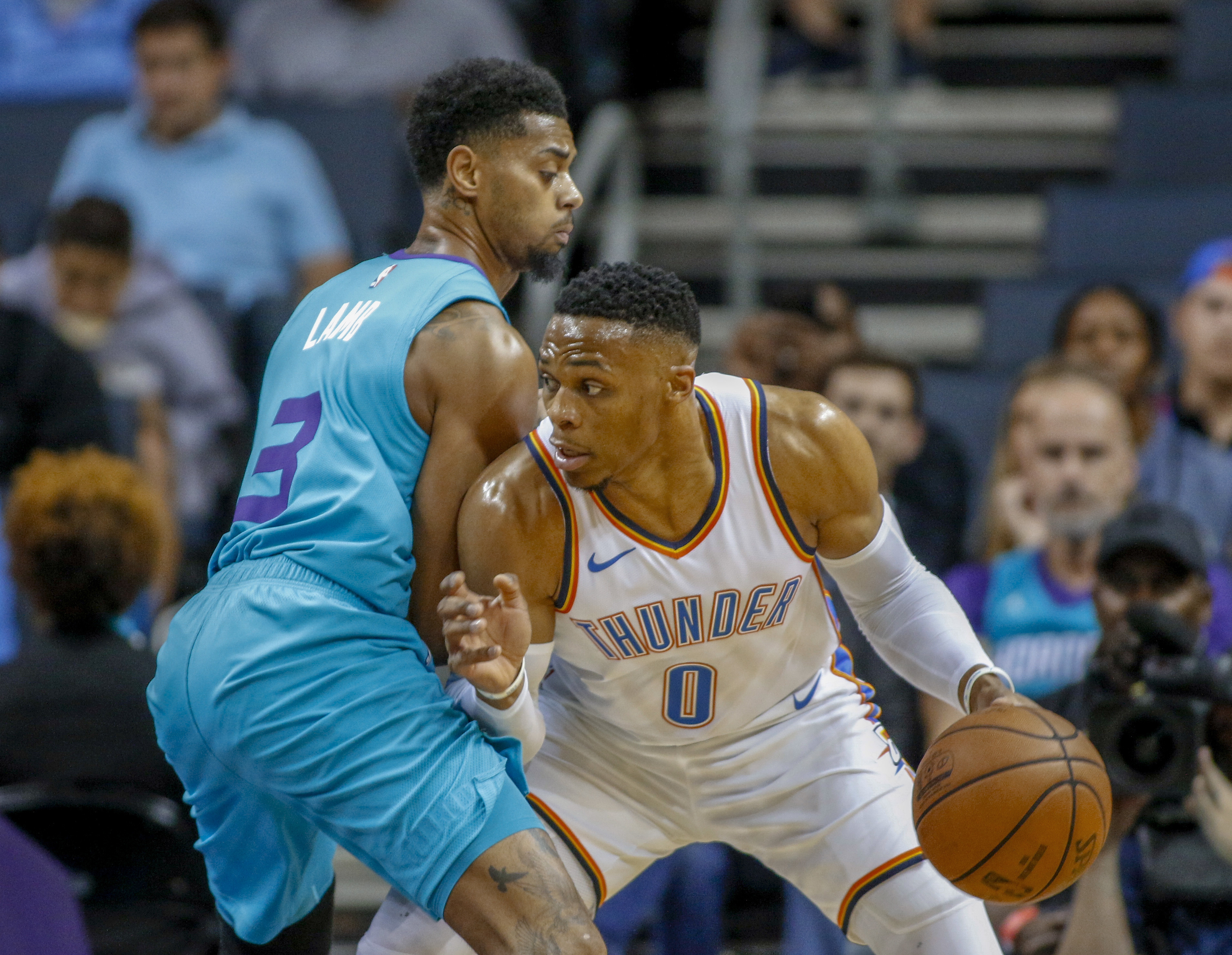 Thunder rally from 19 down in 3rd, top Hornets 111-107