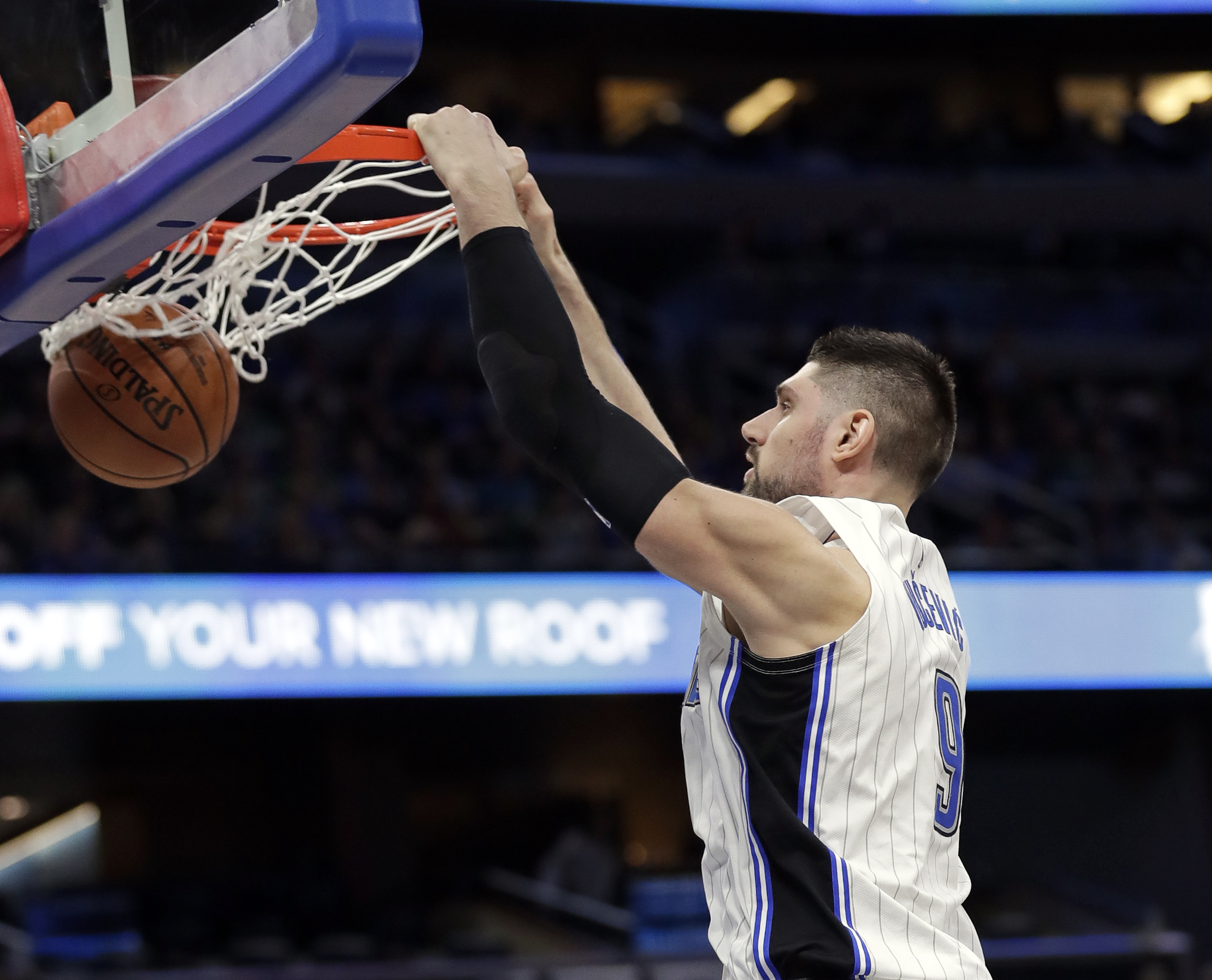 Magic hold on to beat Celtics for second time, 105-103