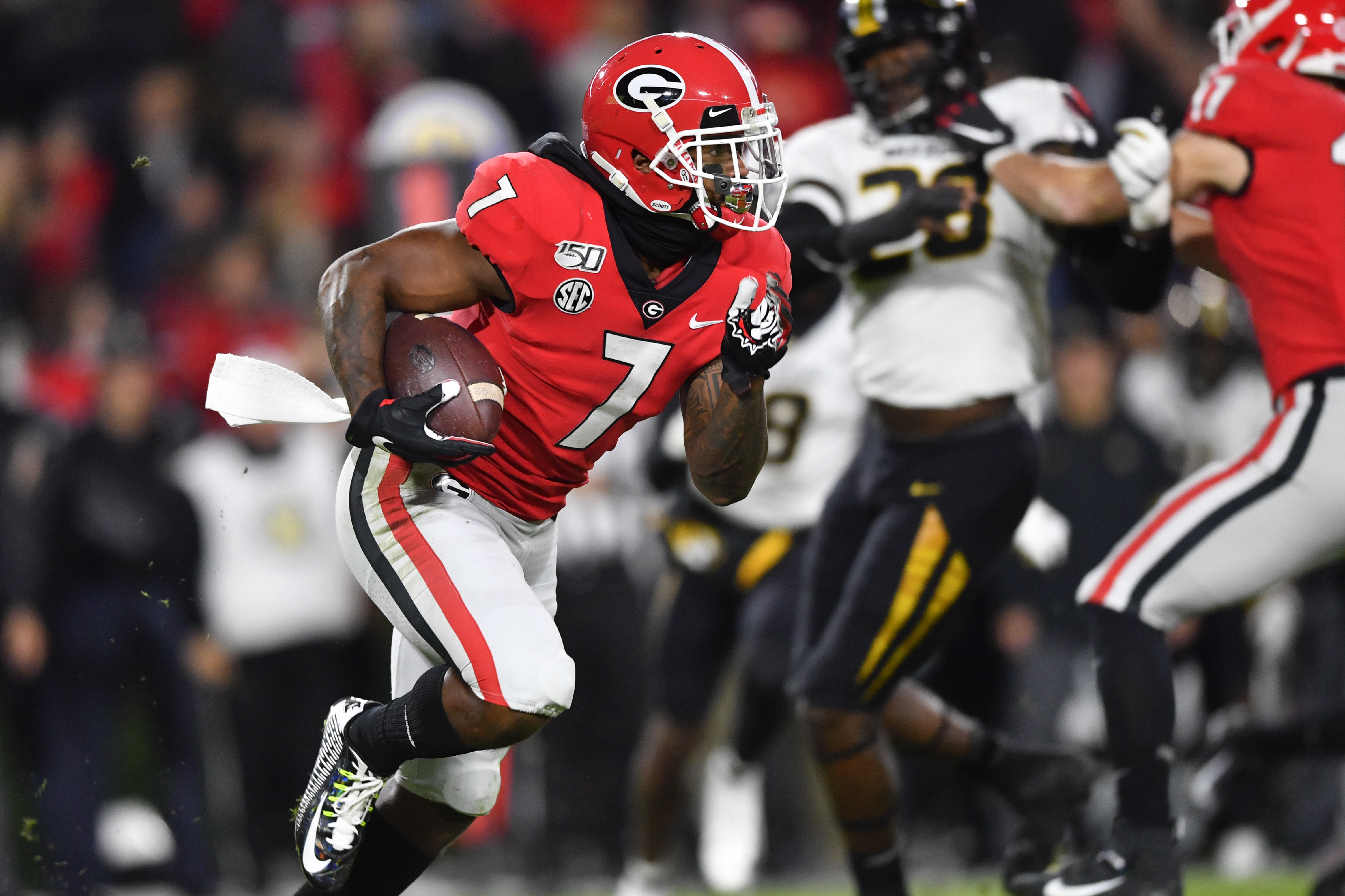 No. 6 Georgia rides tough defense to 27-0 win over Missouri