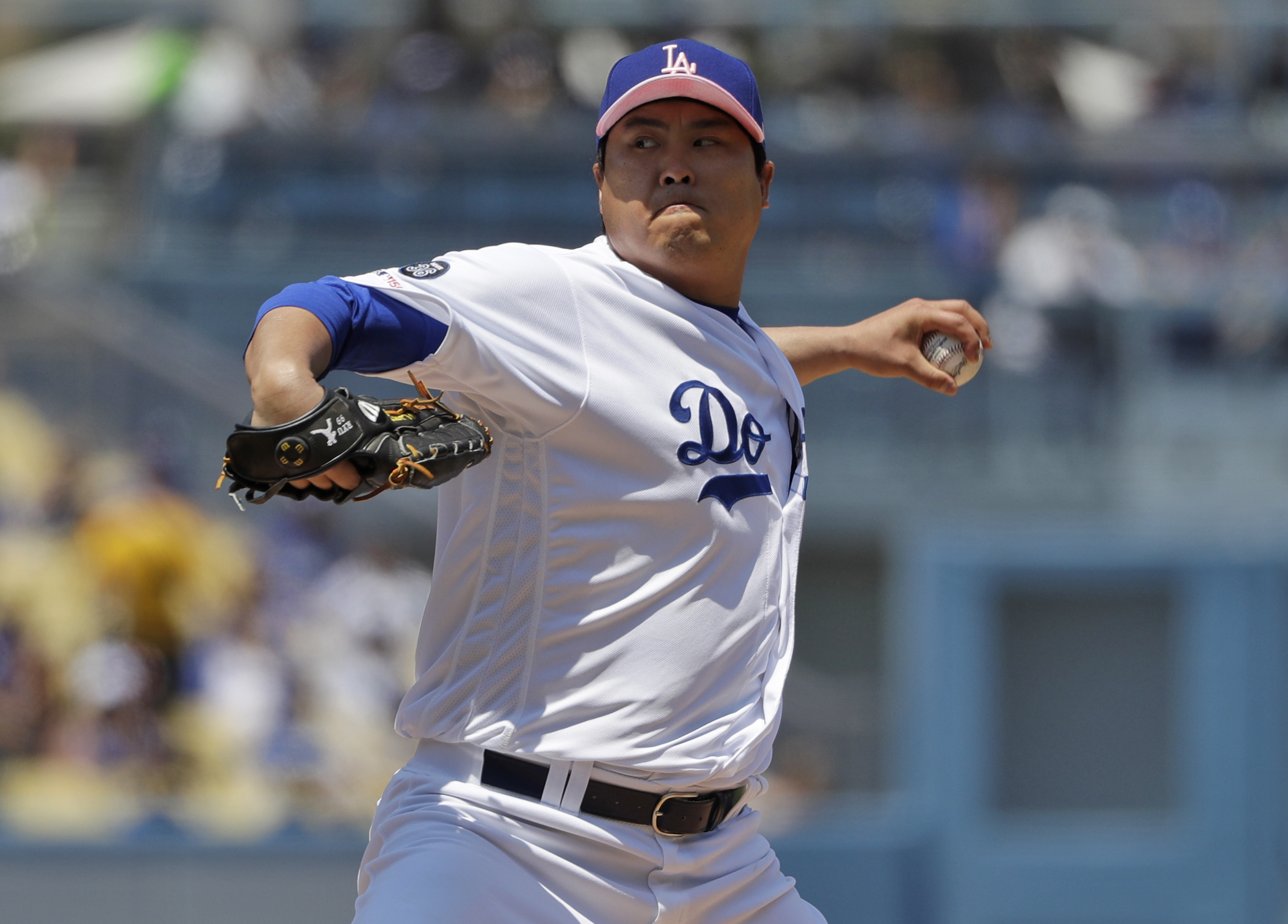 Dodgers’ Ryu pitching no-hitter thru 6 innings vs Nationals