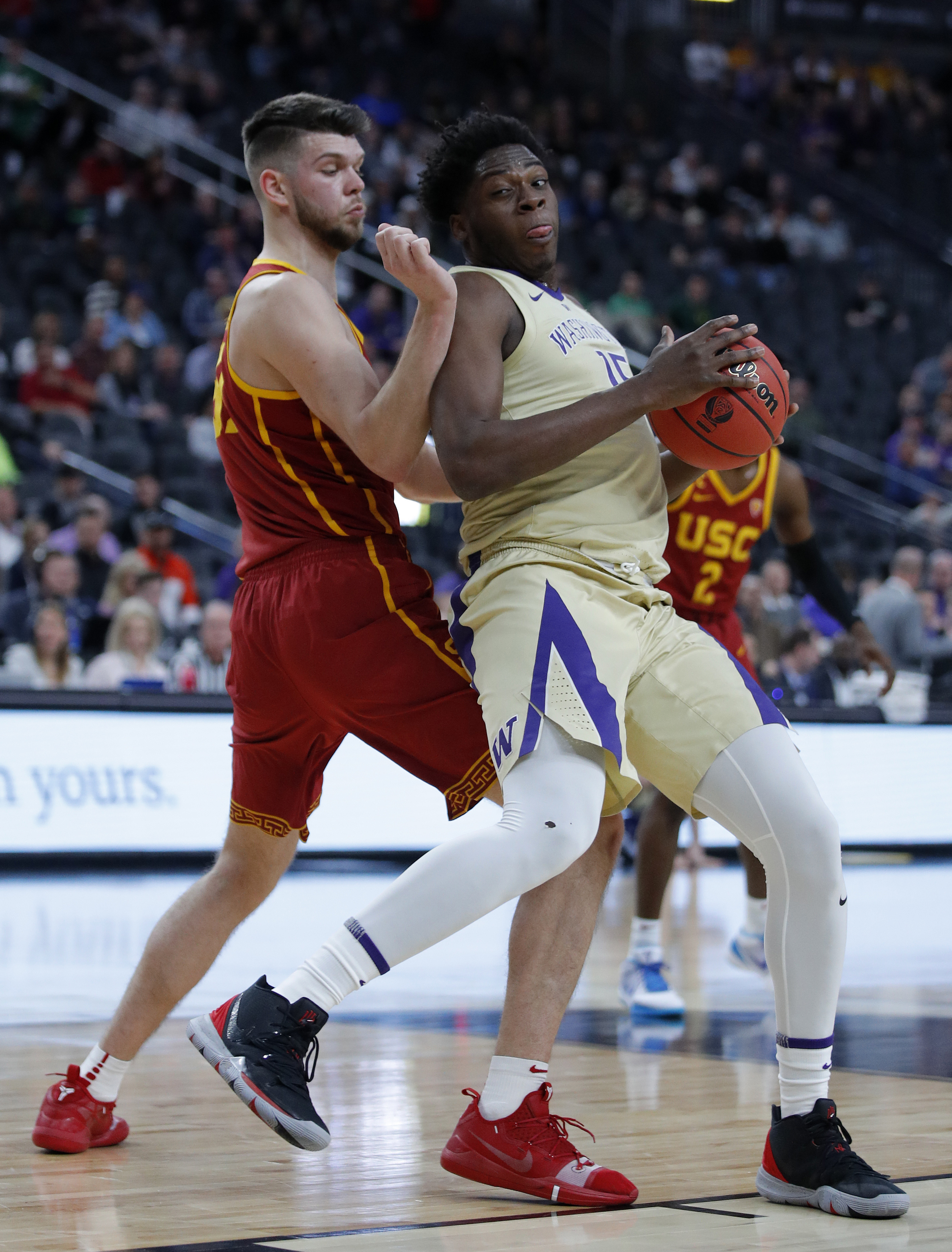 Washington holds off USC 78-75 in Pac-12 quarterfinals