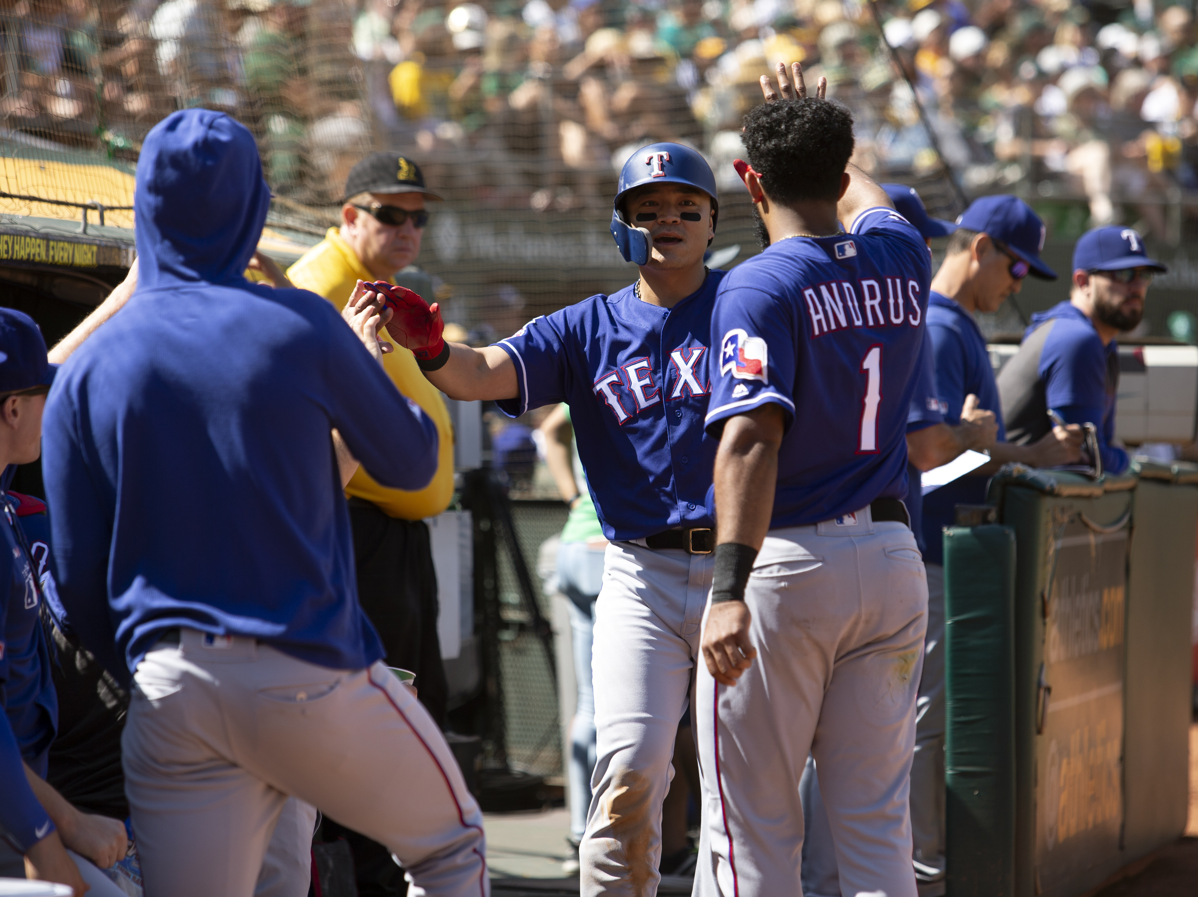 Rangers hit 5 HRs to halt A's surge in 8-3 win