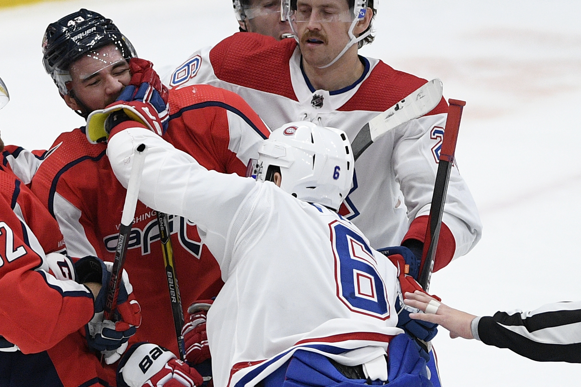Canadiens respond to Ovechkin hit with scoring flurry