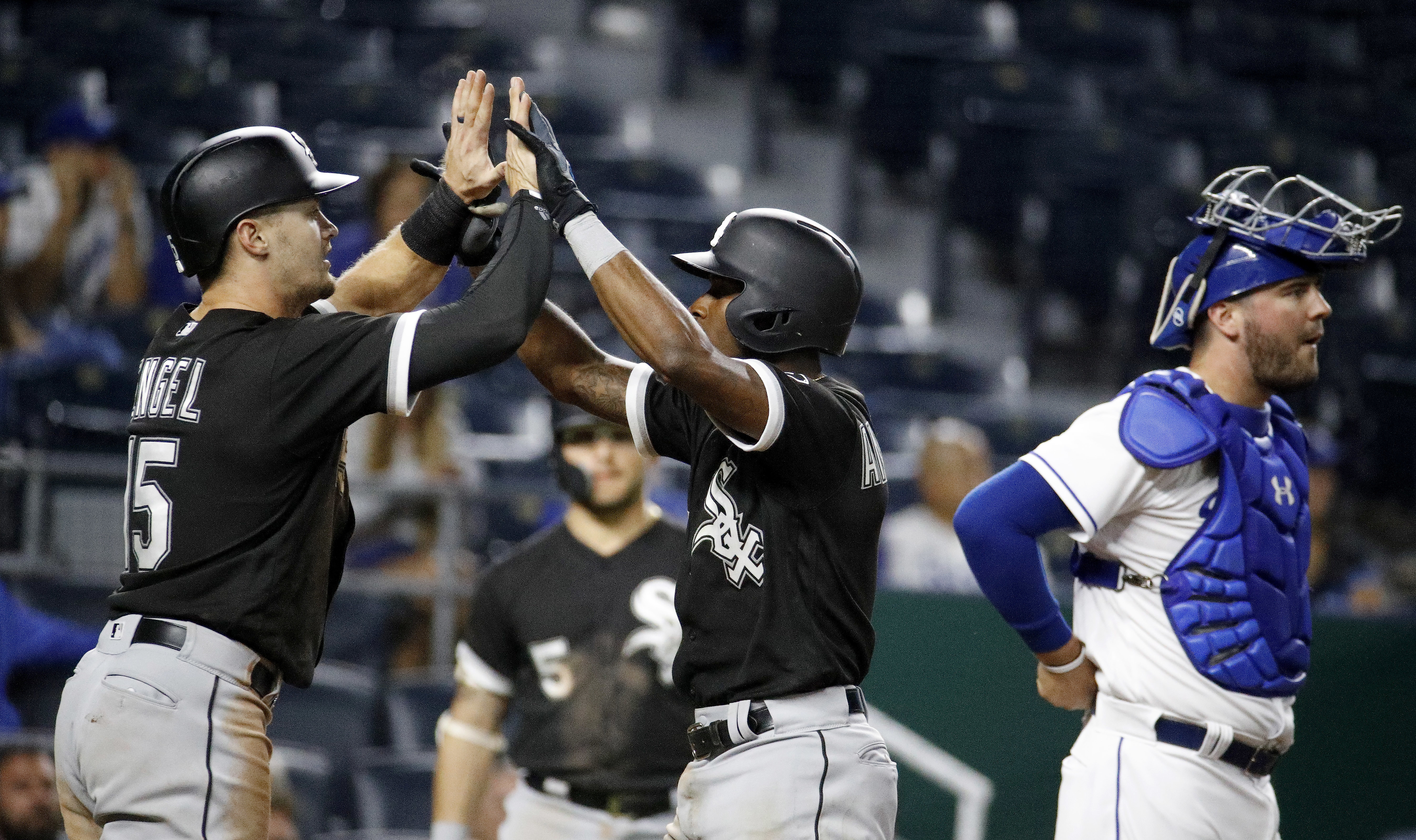 Anderson’s 12th-inning homer leads White Sox past Royals