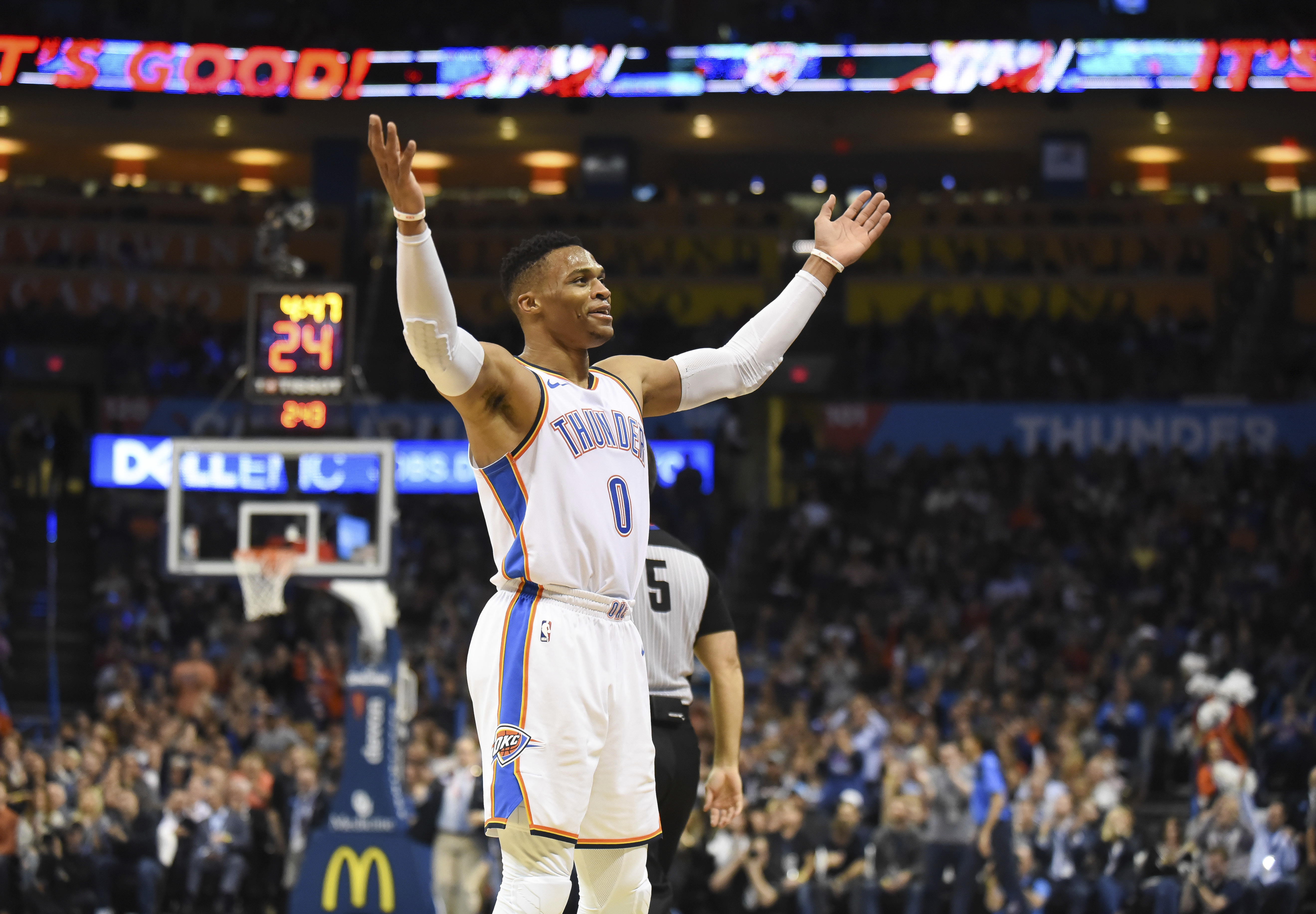 George, Westbrook lead Thunder past Bulls 121-96