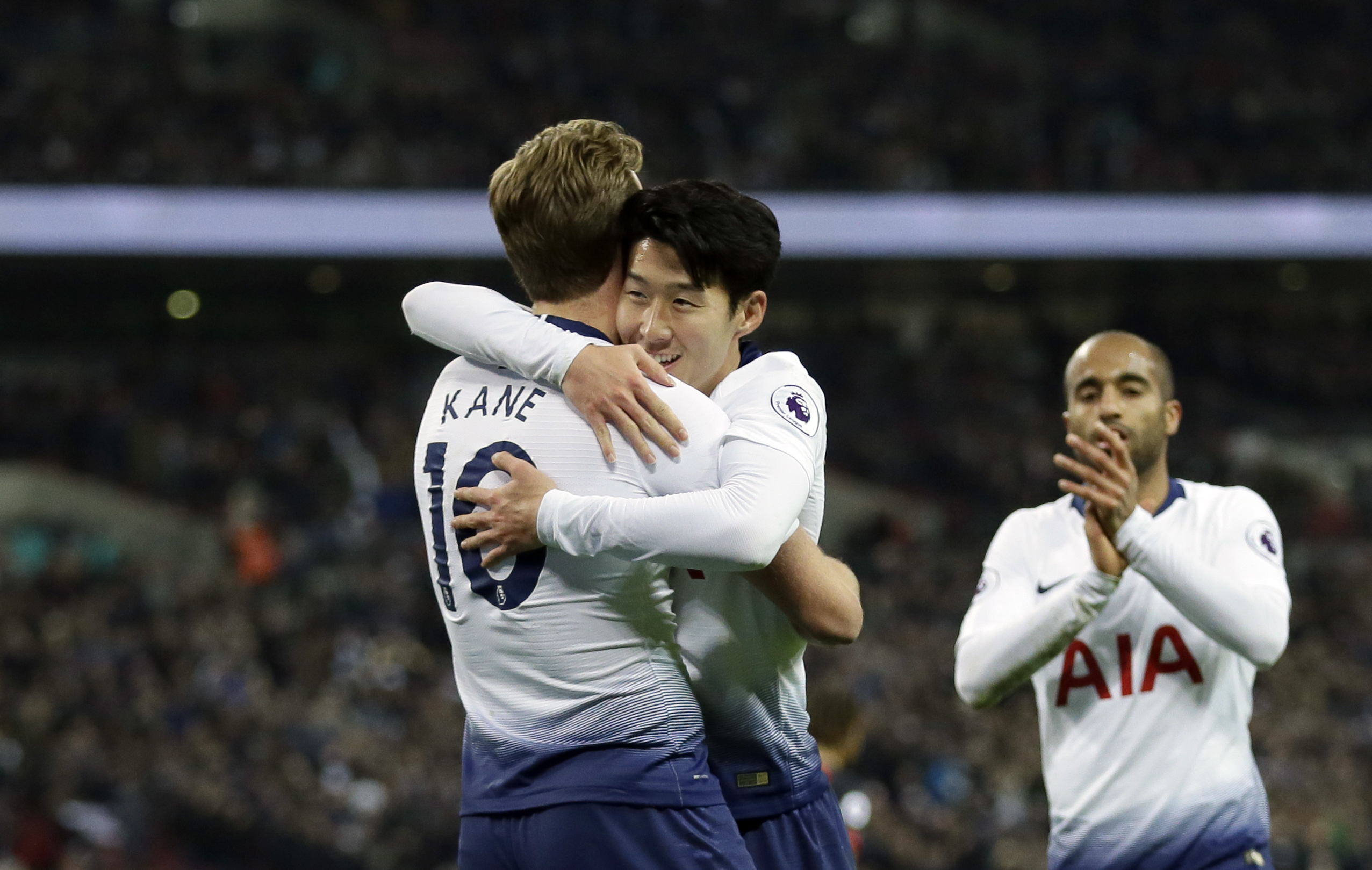Tottenham up to 2nd in EPL after routing Bournemouth 5-0