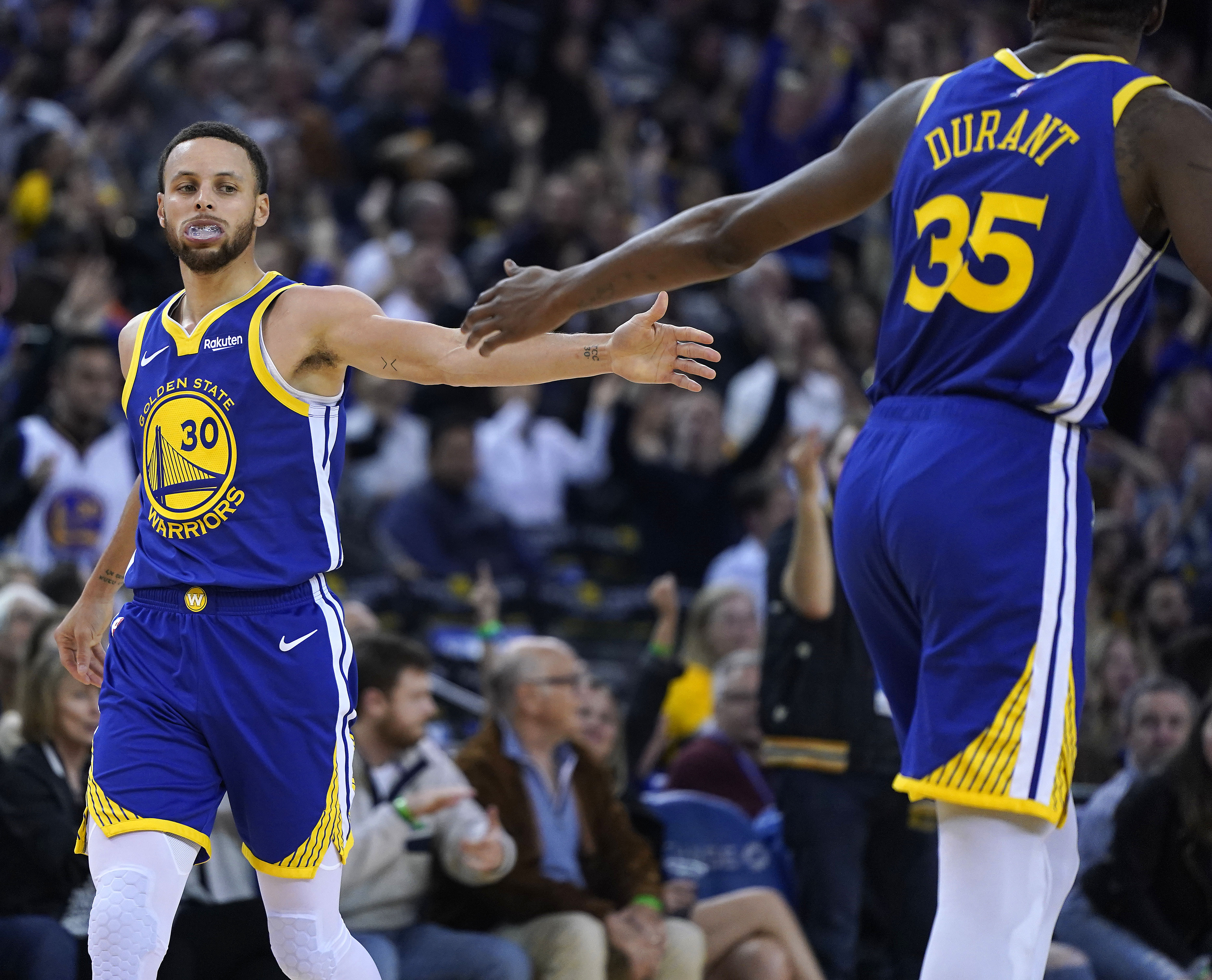 Warriors start playoff road, without LeBron there at the end