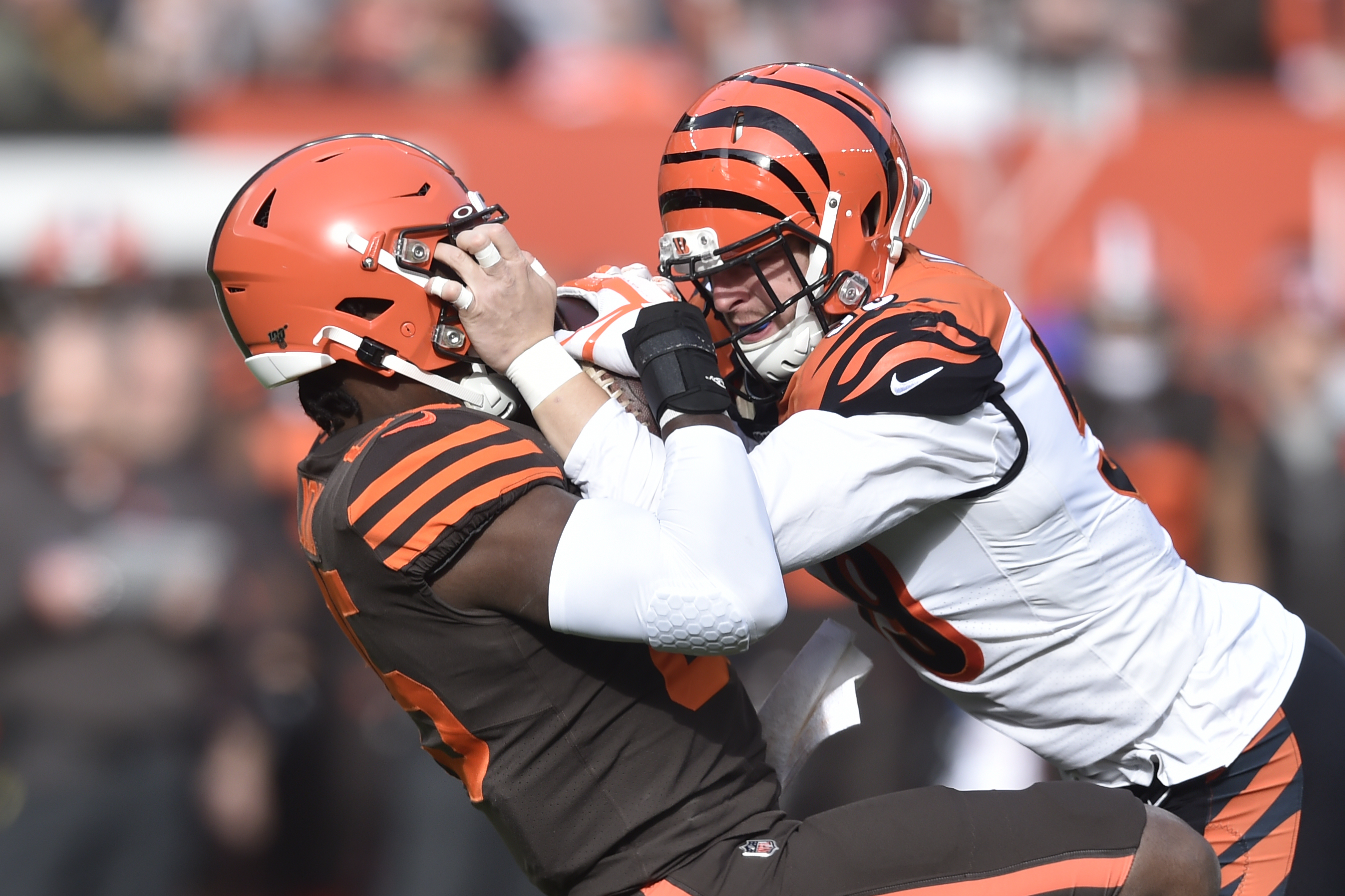 Bengals blow great chance to get second win, lose to Browns