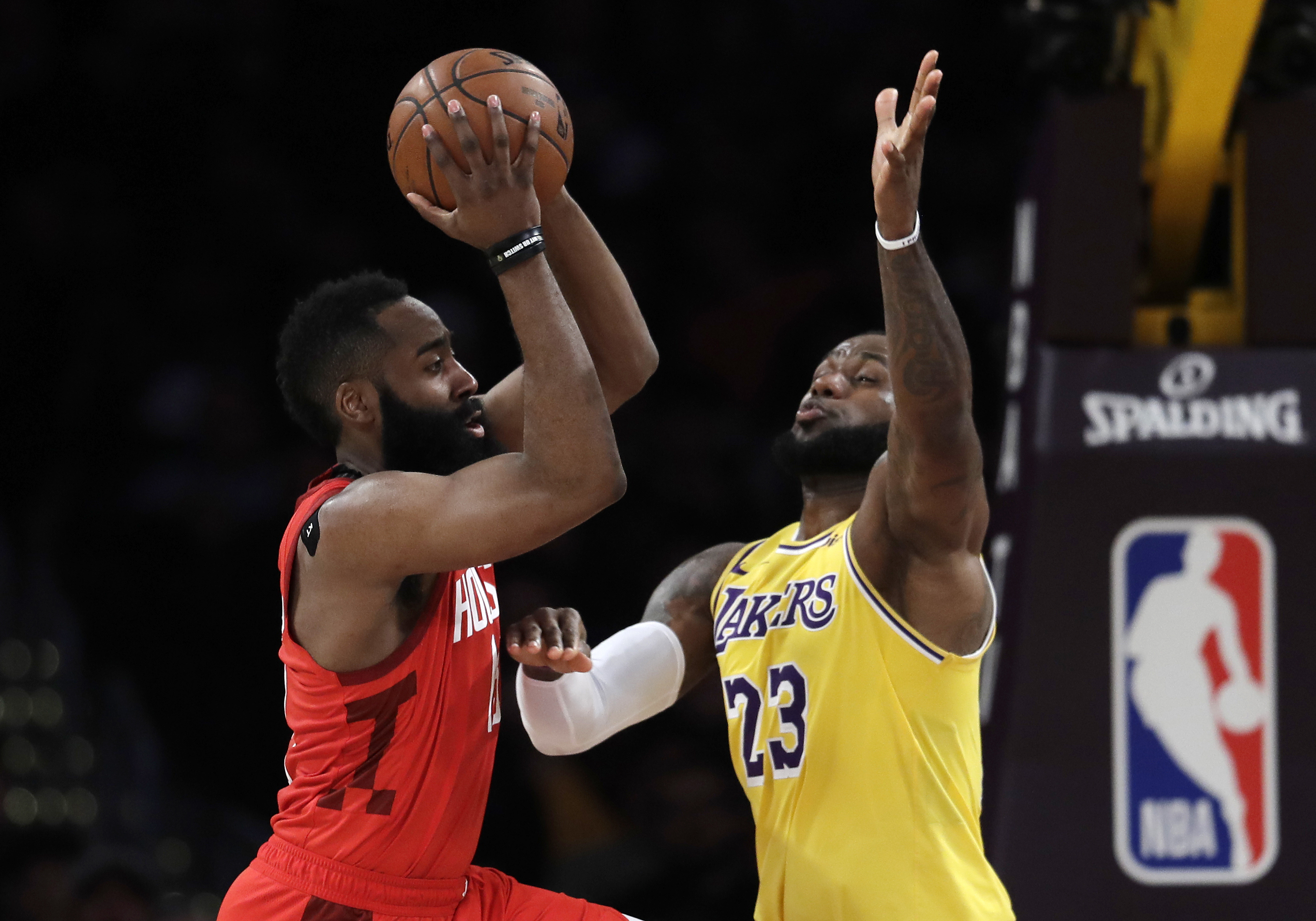 Rockets star Harden fined $25,000 for criticizing officials