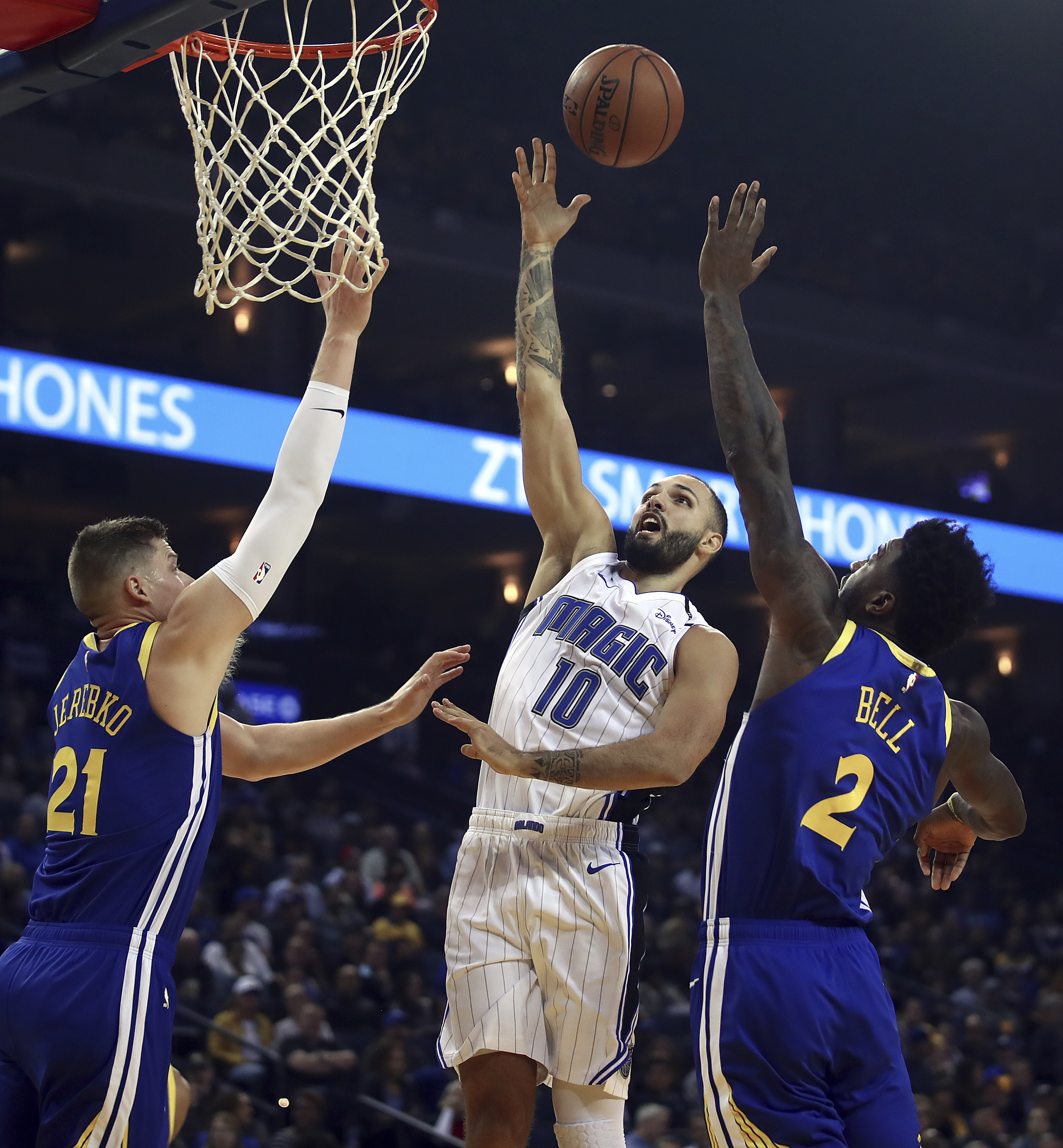 Kevin Durant’s 49 points carry Warriors past Magic 116-110