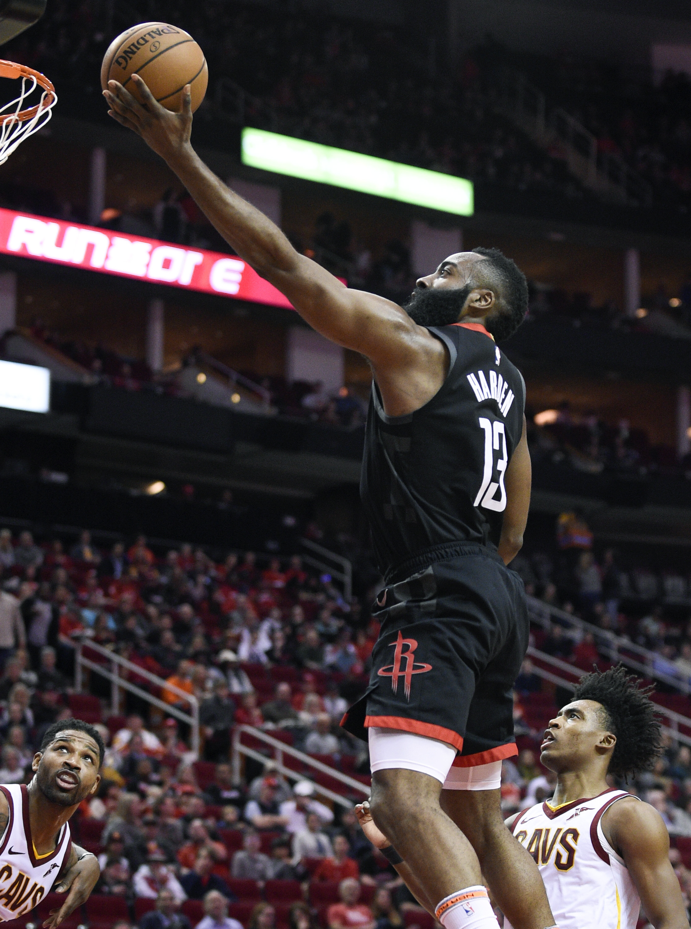 James Harden, Rockets overwhelm lowly Cavaliers, 114-113