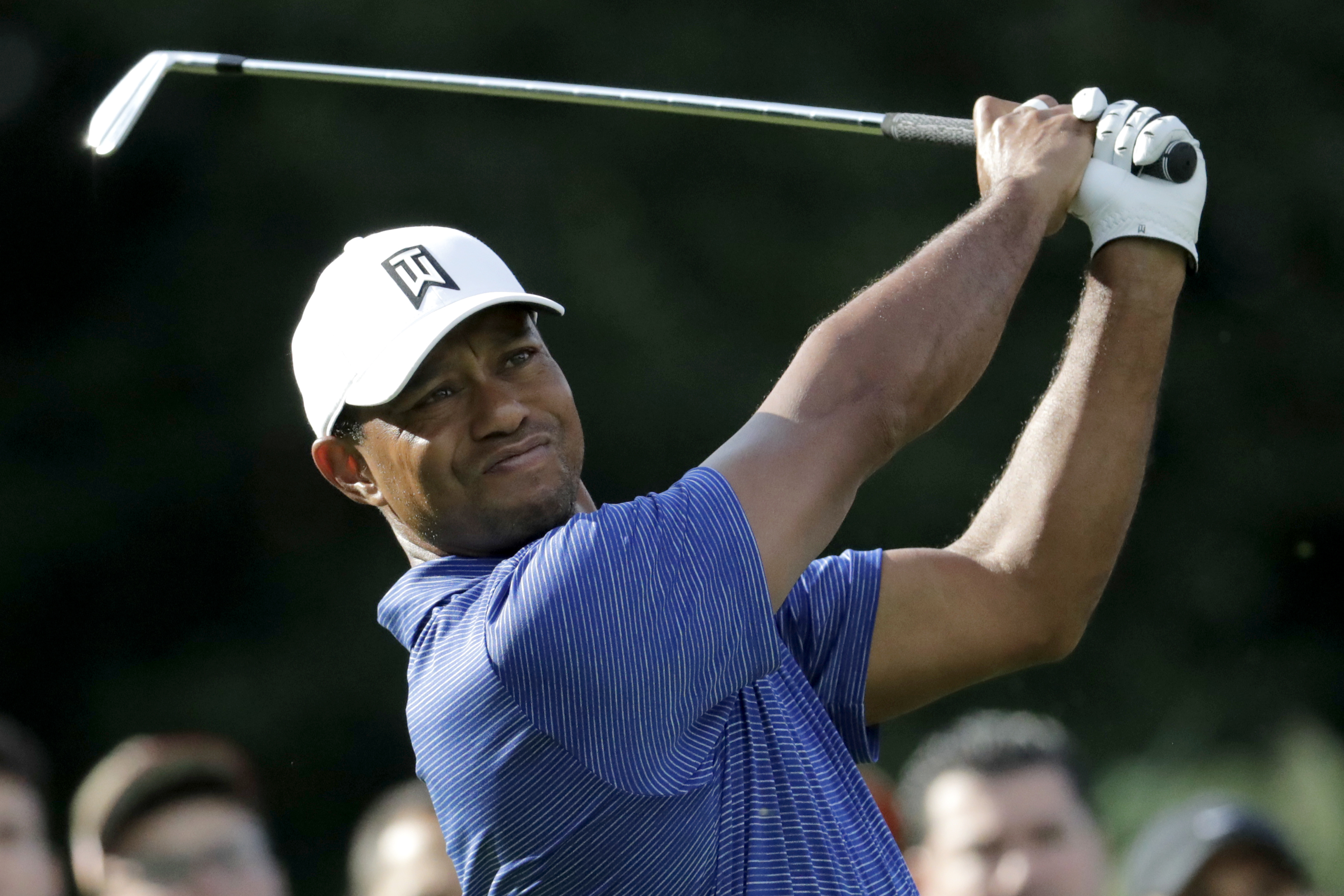 Johnson, Koepka open strong as Woods gets off to even start