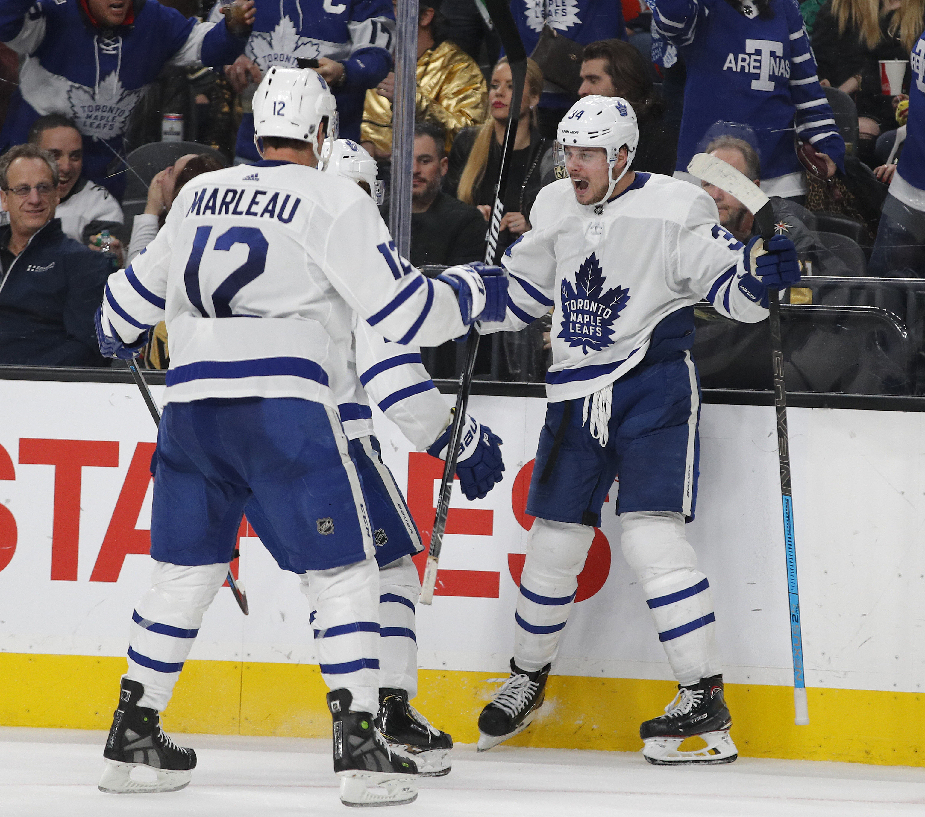 Matthews scores twice, Maple Leafs beat Vegas 6-3