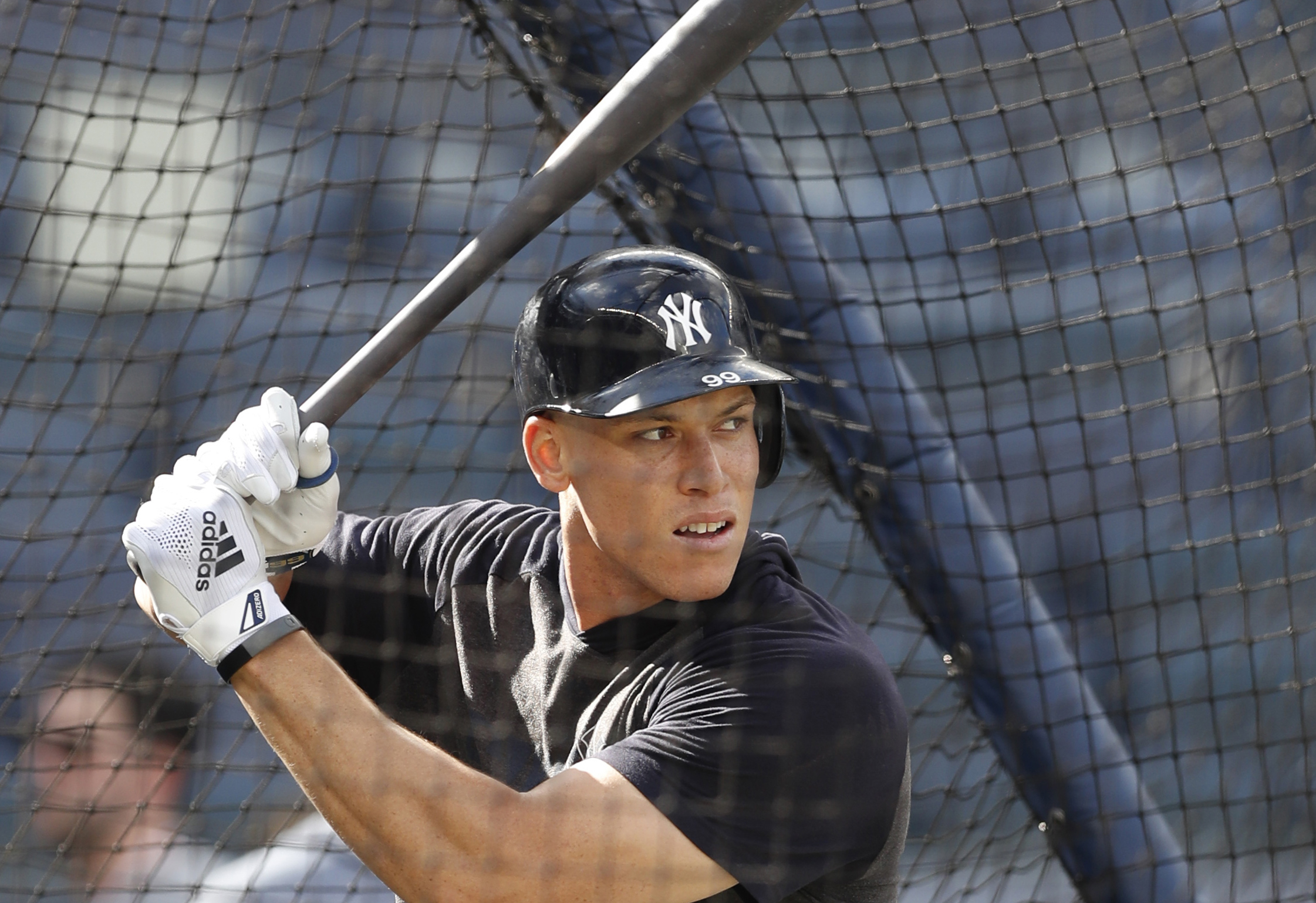 Judge back from injury for Yanks, bats leadoff for 1st time