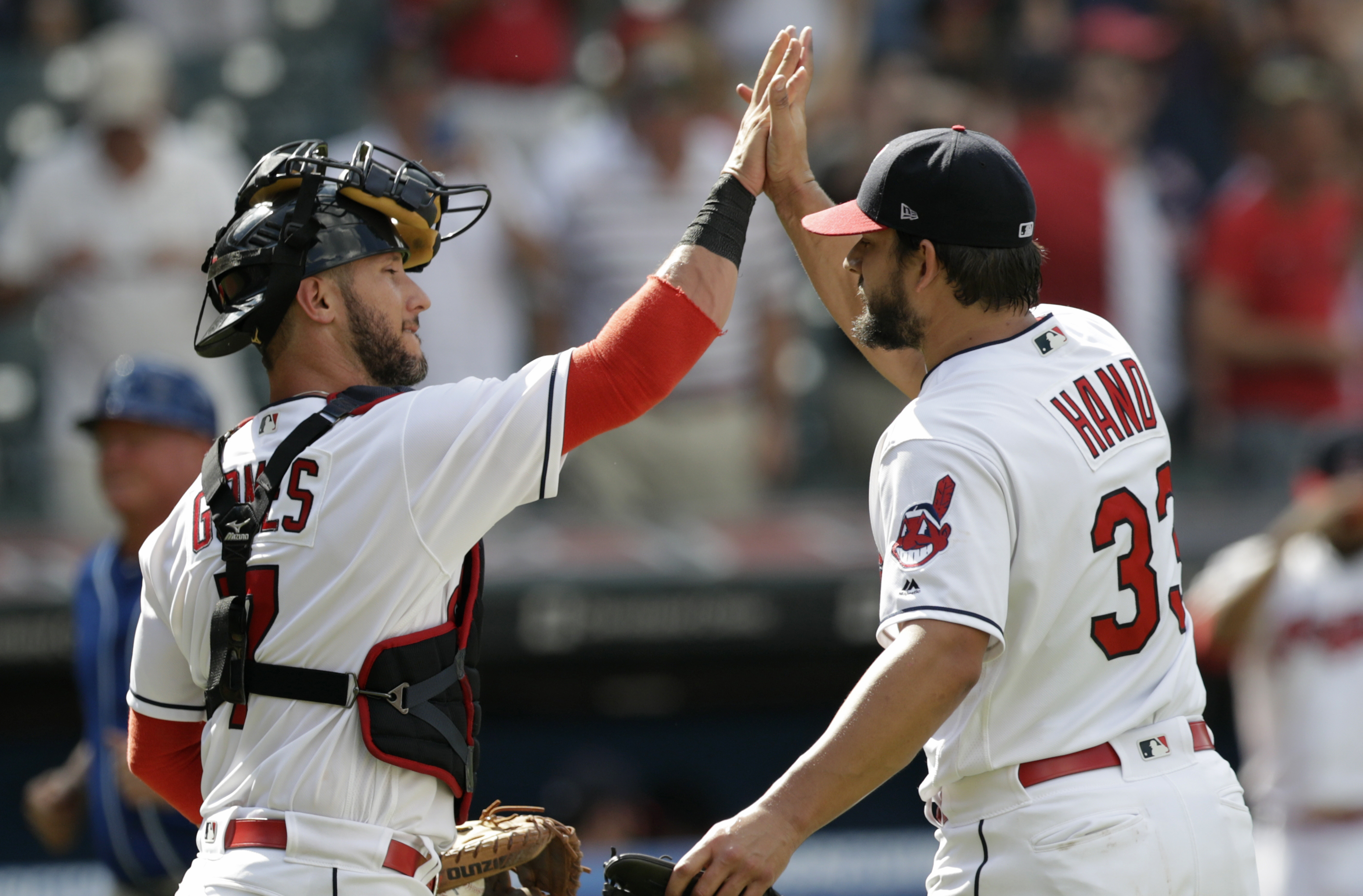 LEADING OFF: Acuna and Braves face Greinke in Arizona