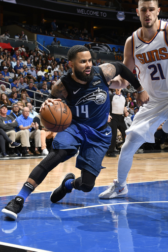 Gordon helps Magic hold off Suns 105-99