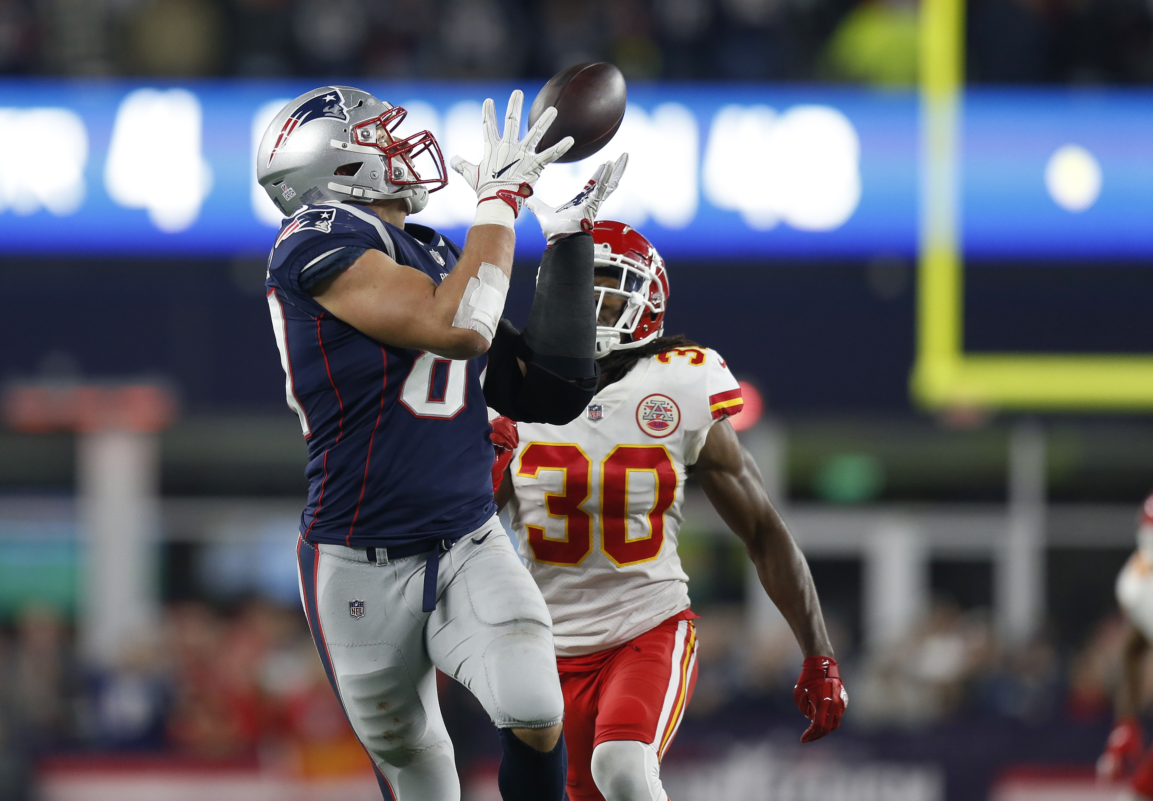 When Patriots need a big play, it's Brady to Gronk