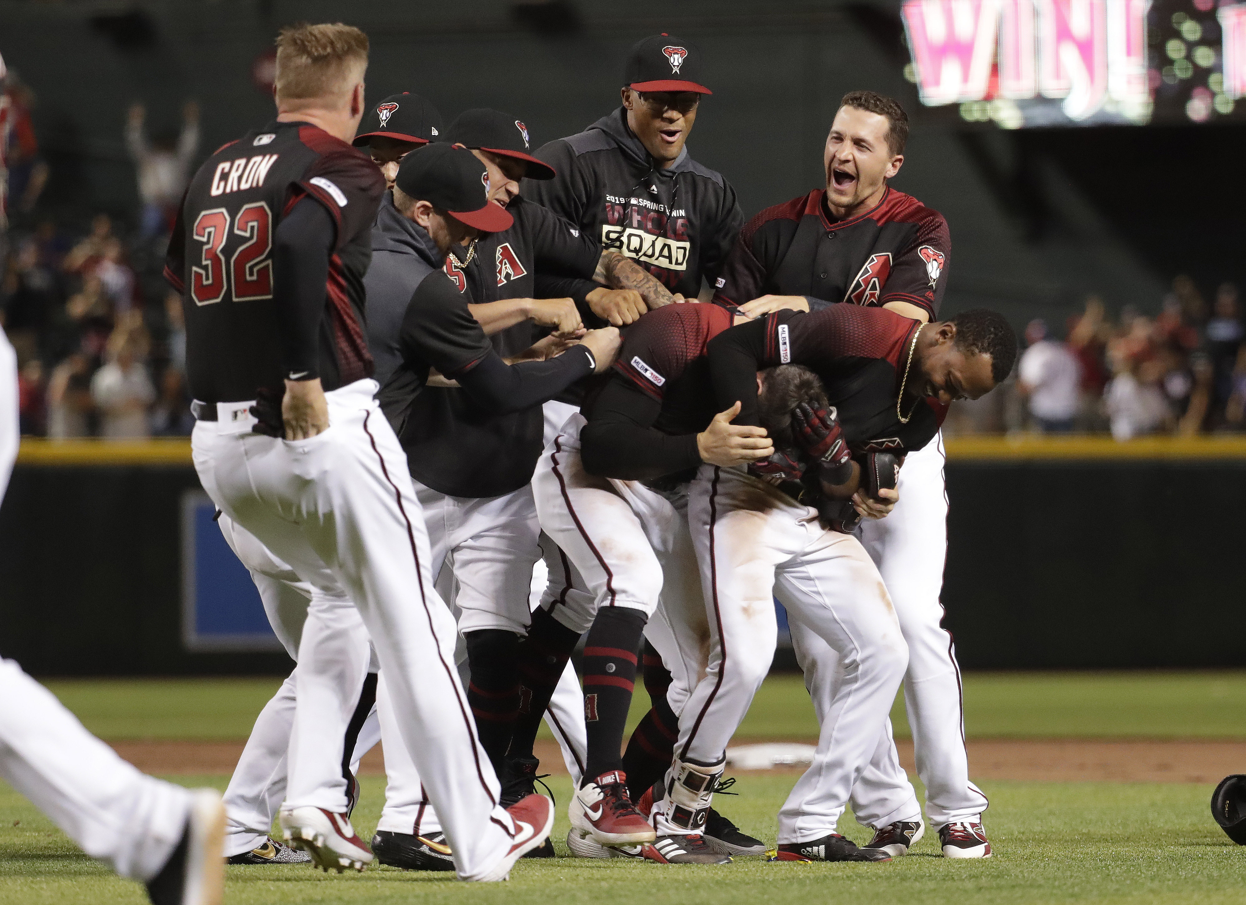 Locastro’s hit in 11th inning sends Arizona past Mets 6-5