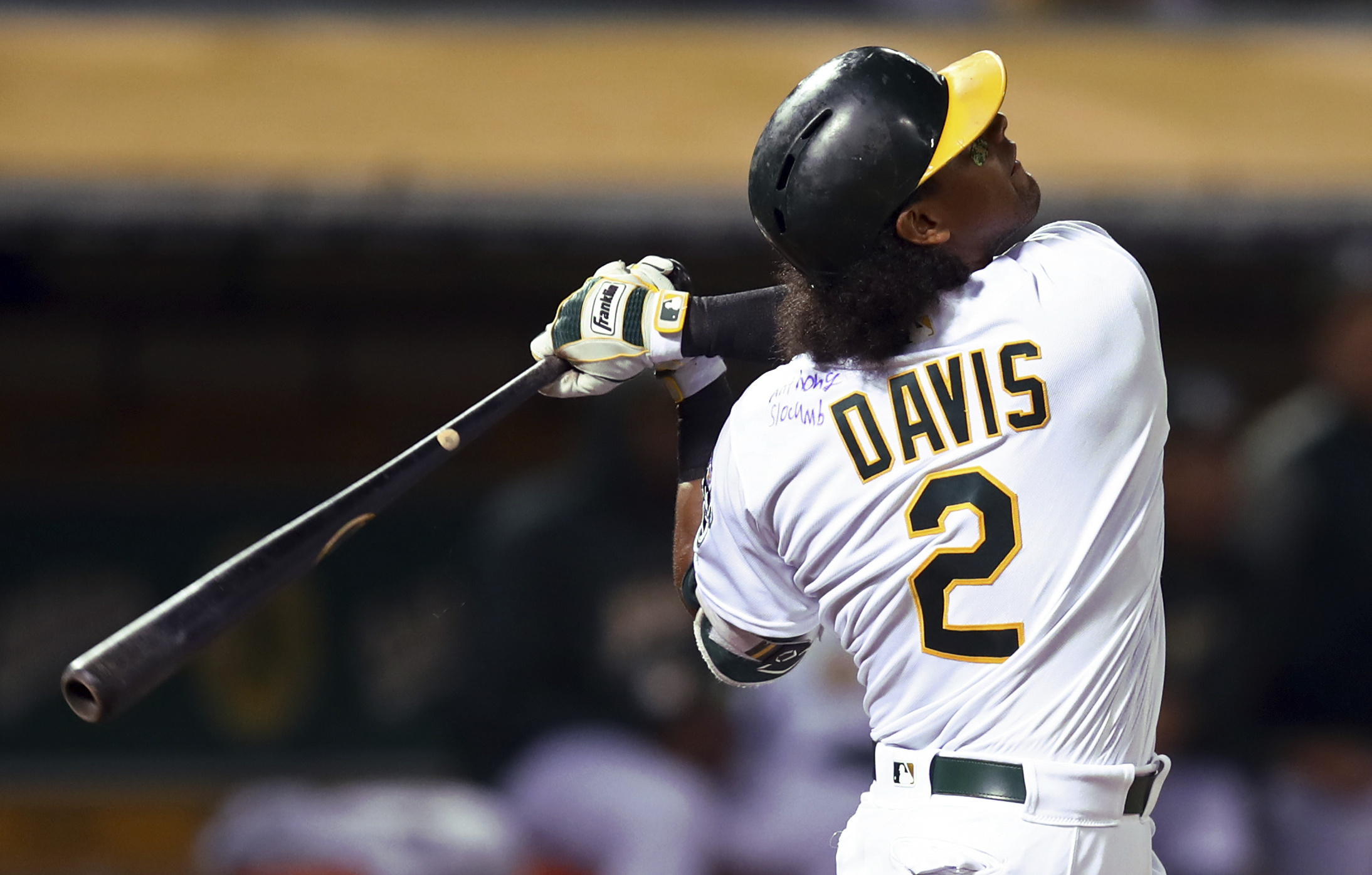 Davis homers in jersey signed by fan, A’s top Rangers 9-0