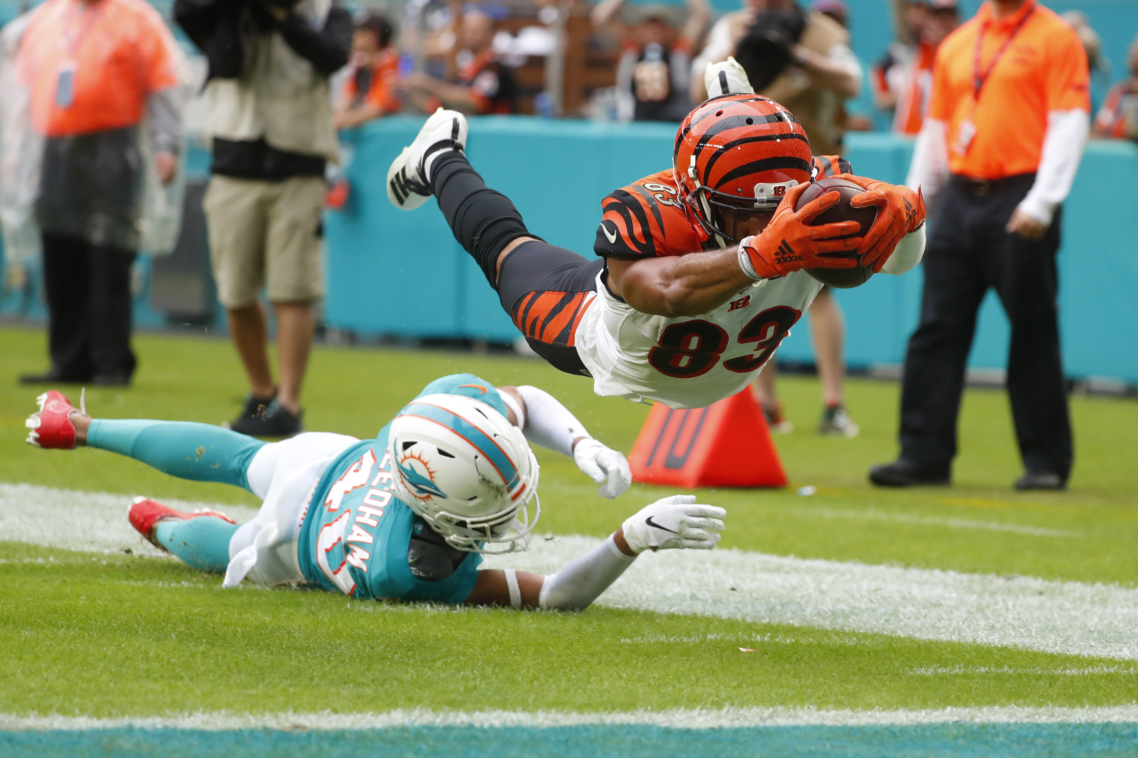 NFL ICYMI: Bengals take care of business, clinch top pick