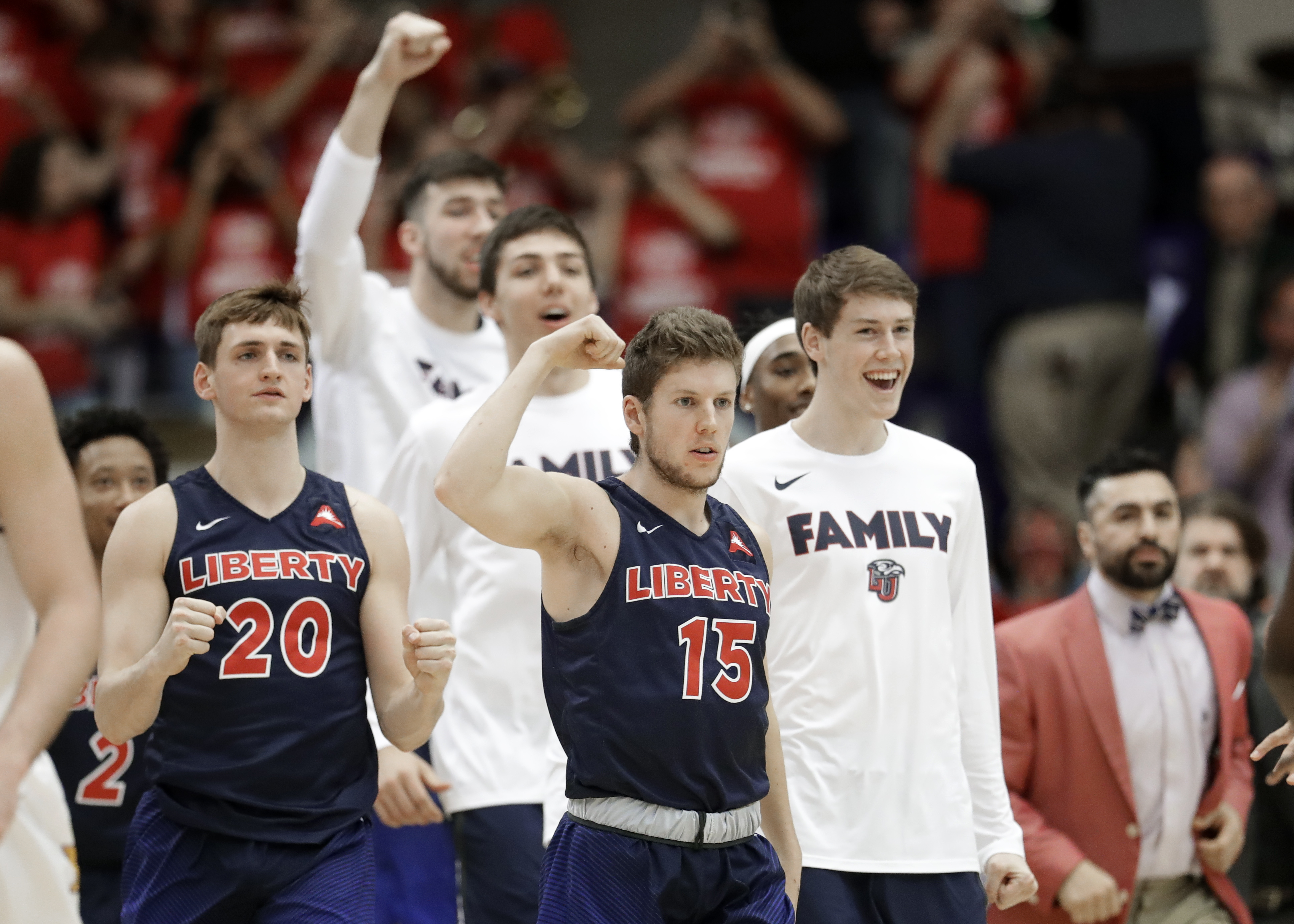 Liberty earns 1st NCAA tourney bid since 2013, tops Lipscomb