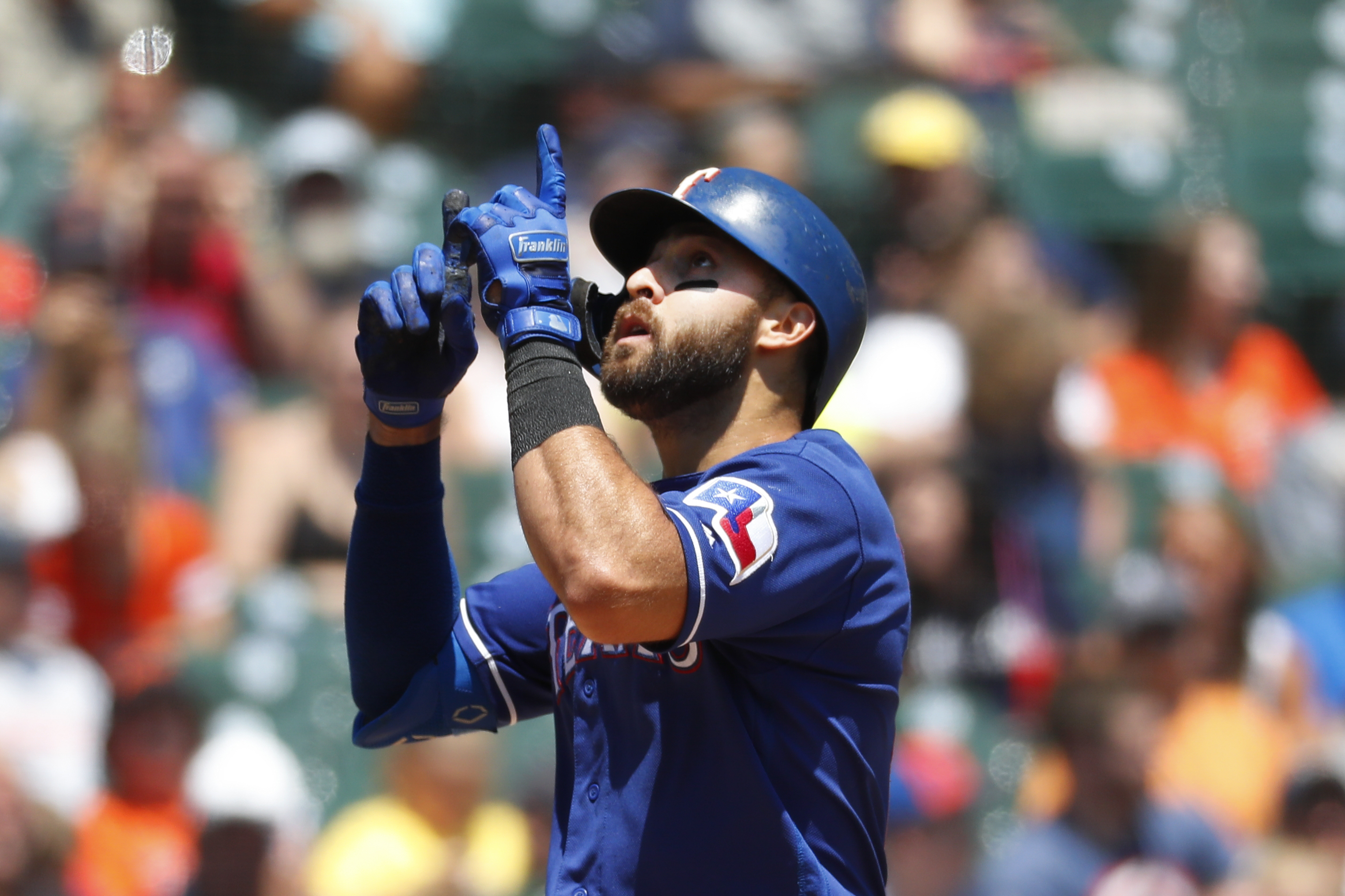 Gallo homers twice as Rangers sweep Tigers with 3-1 win