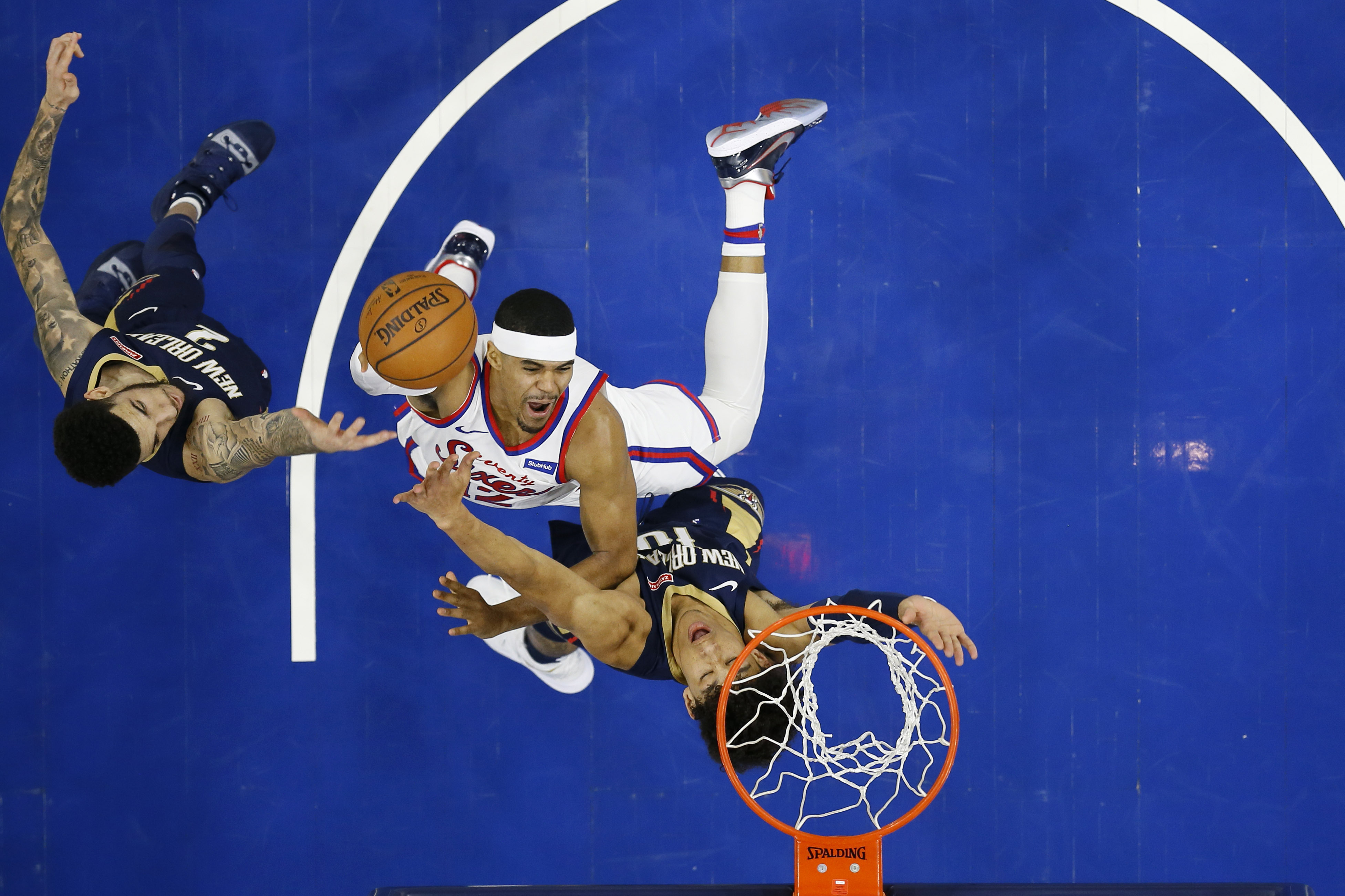 Harris scores 31, 76ers hold off Pelicans 116-109