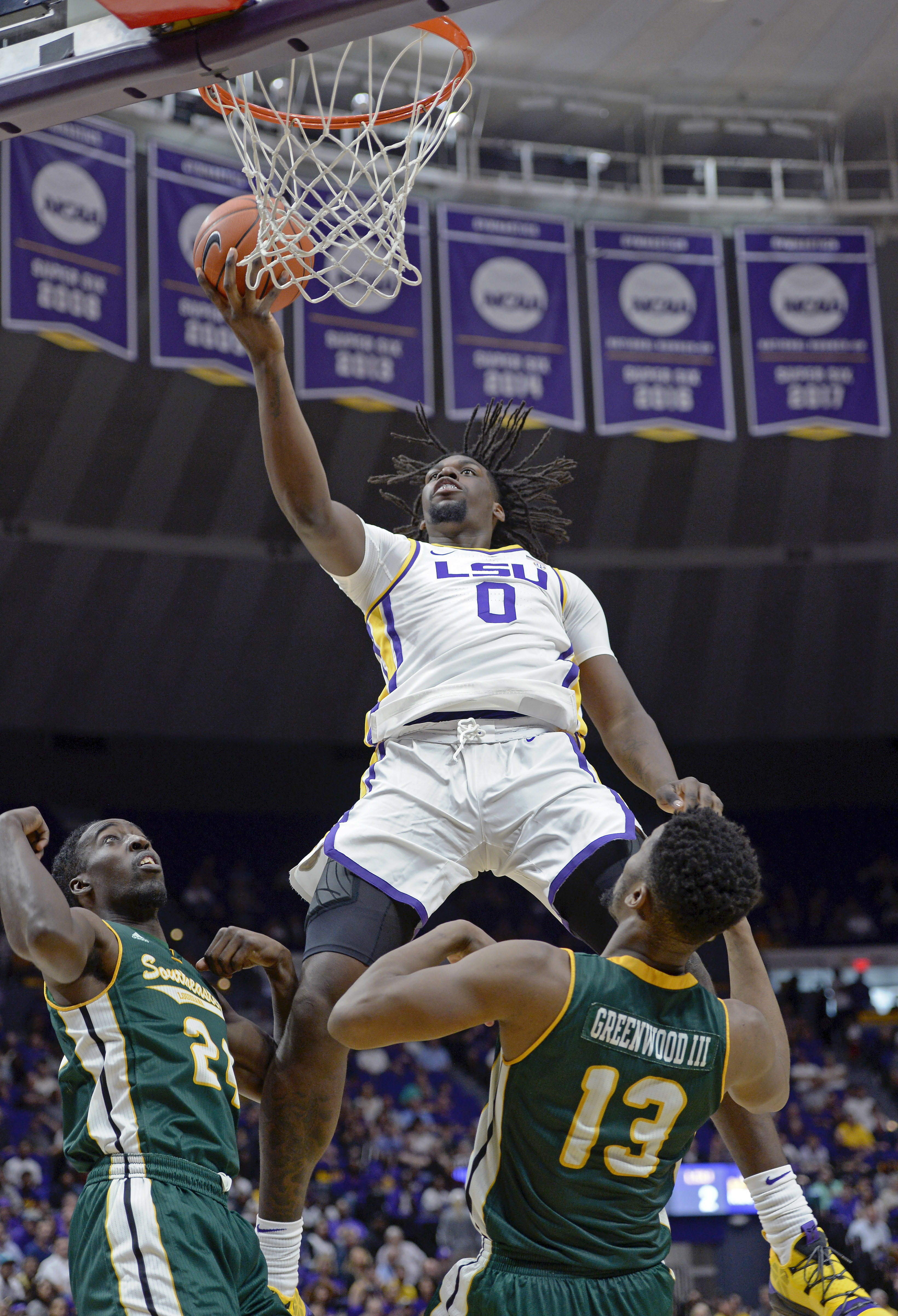 No. 23 LSU coasts past Southeastern Louisiana 94-63