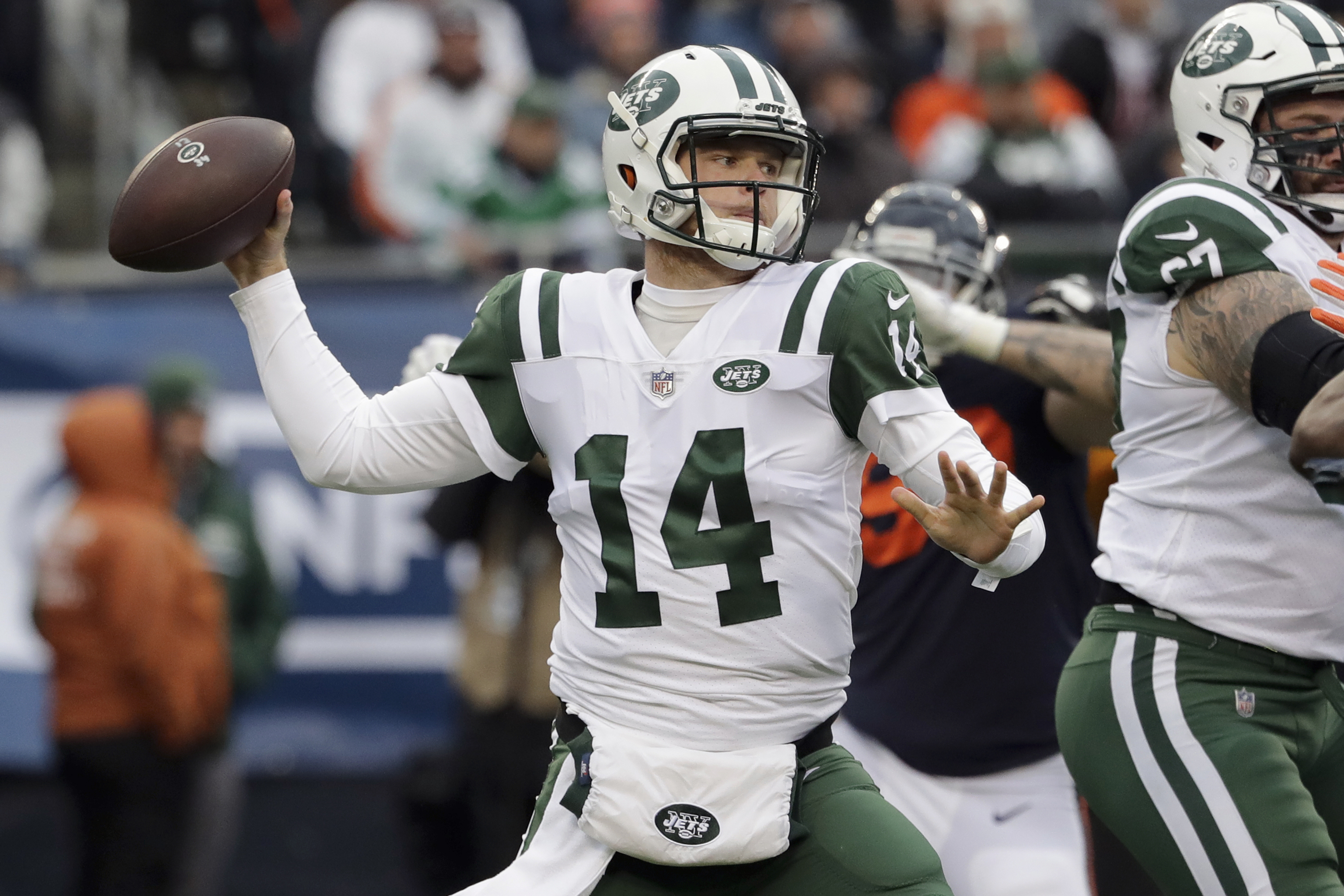 Jets struggle on offense in 24-10 loss to Bears