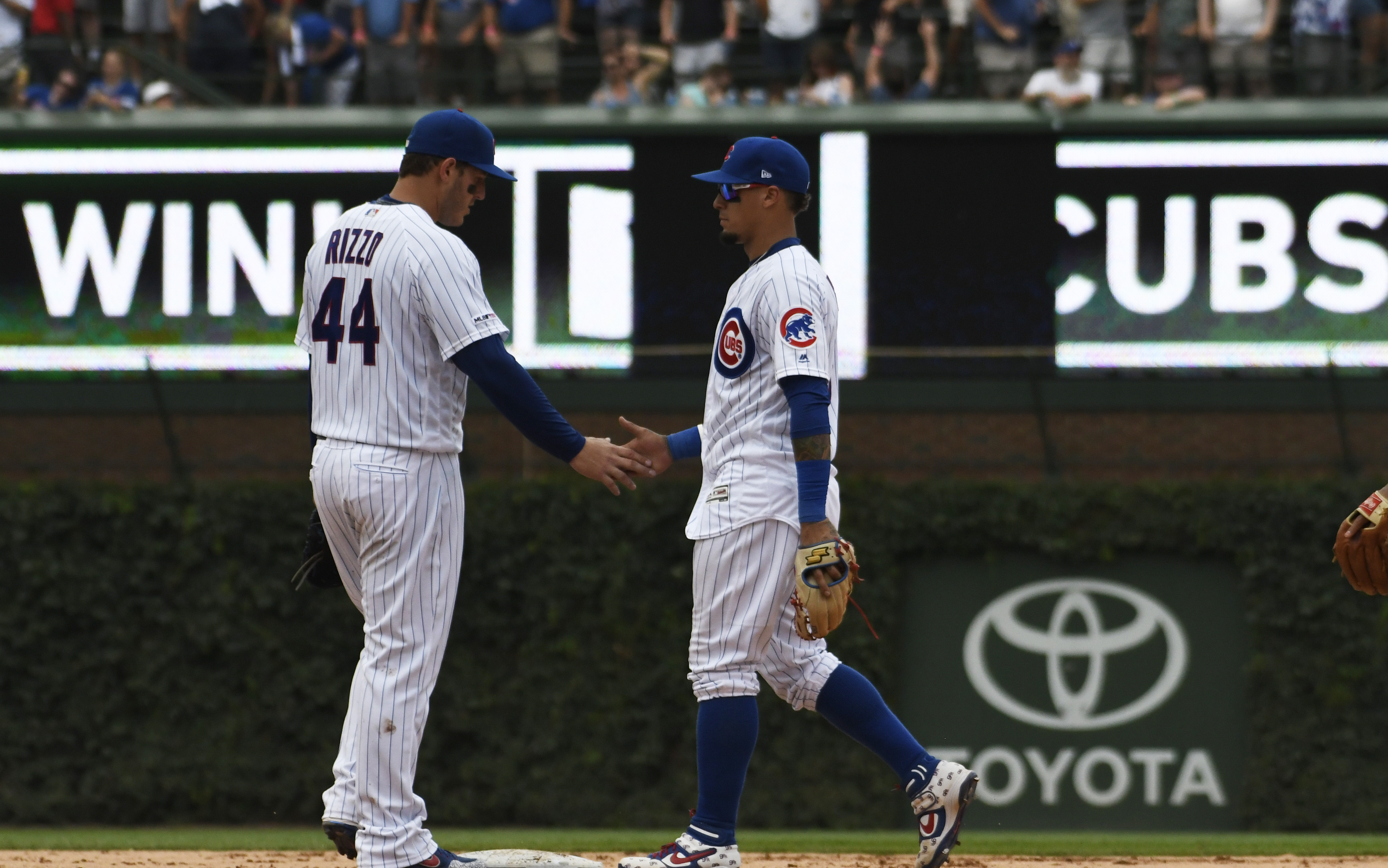 Boy asks for homer, Rizzo hits slam as Cubs beat Padres 6-5