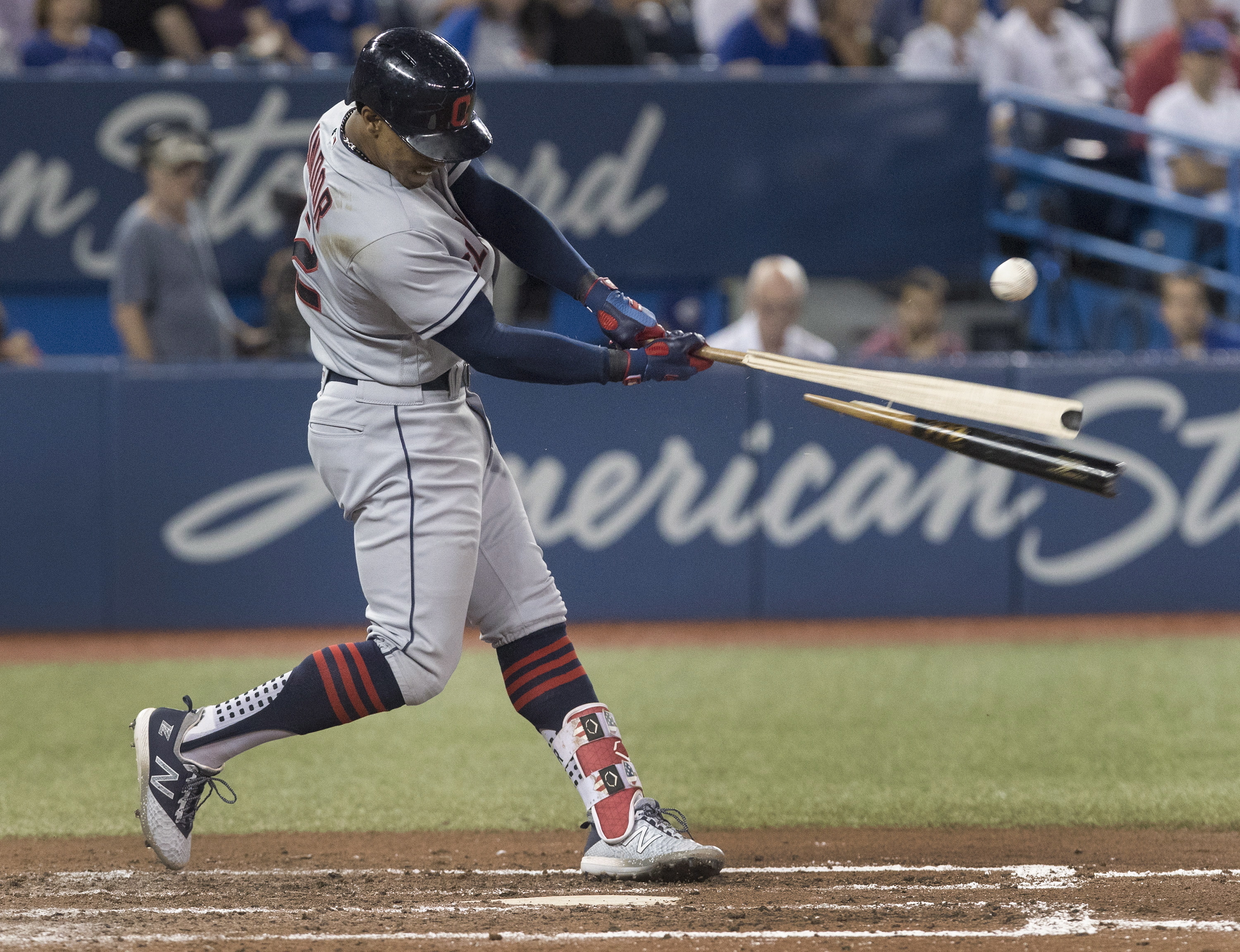 Lindor has 2 HR, 4 RBIs as Indians top Blue Jays 9-4