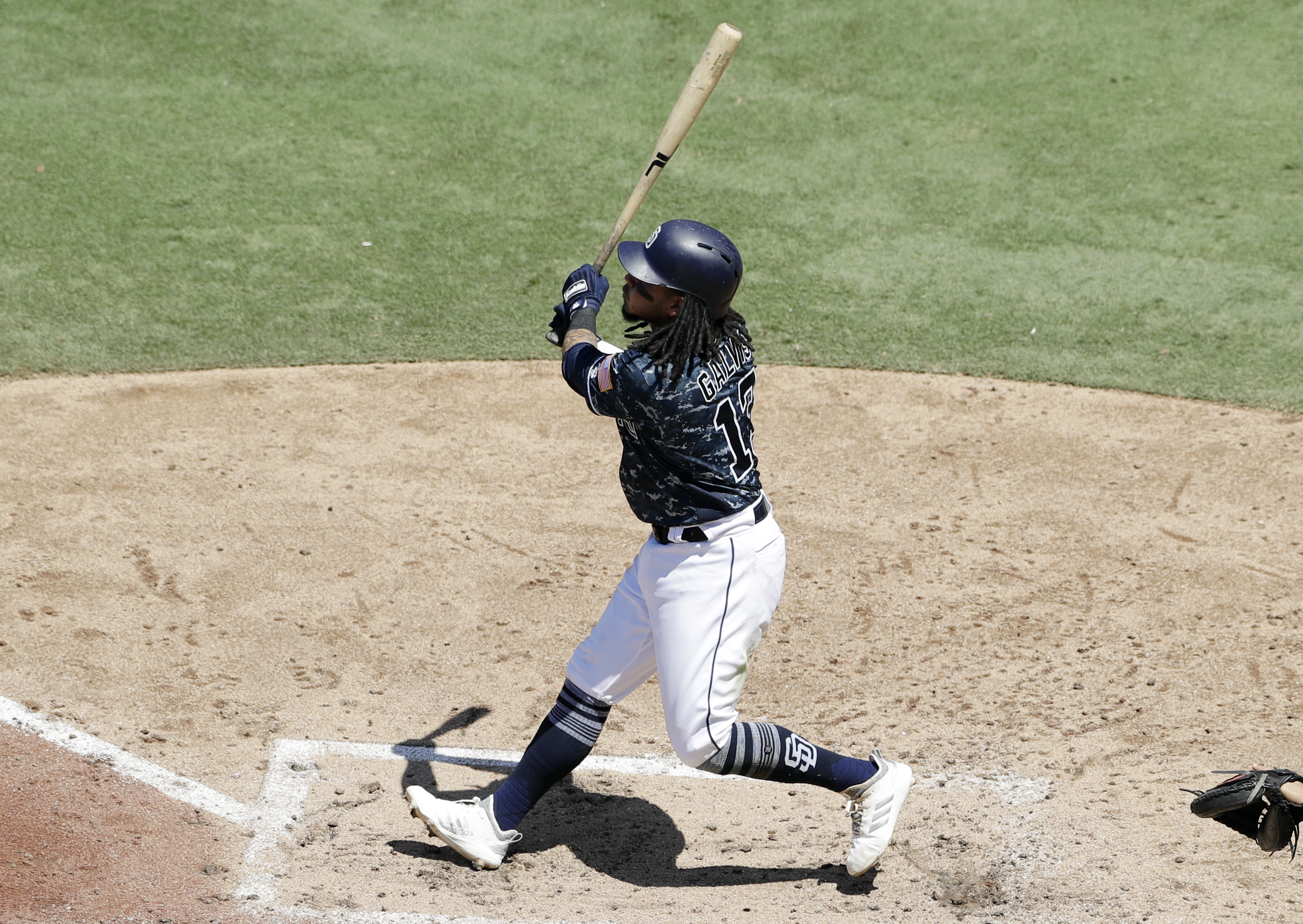 Galvis, Jankowski lead Padres past Phillies 9-3