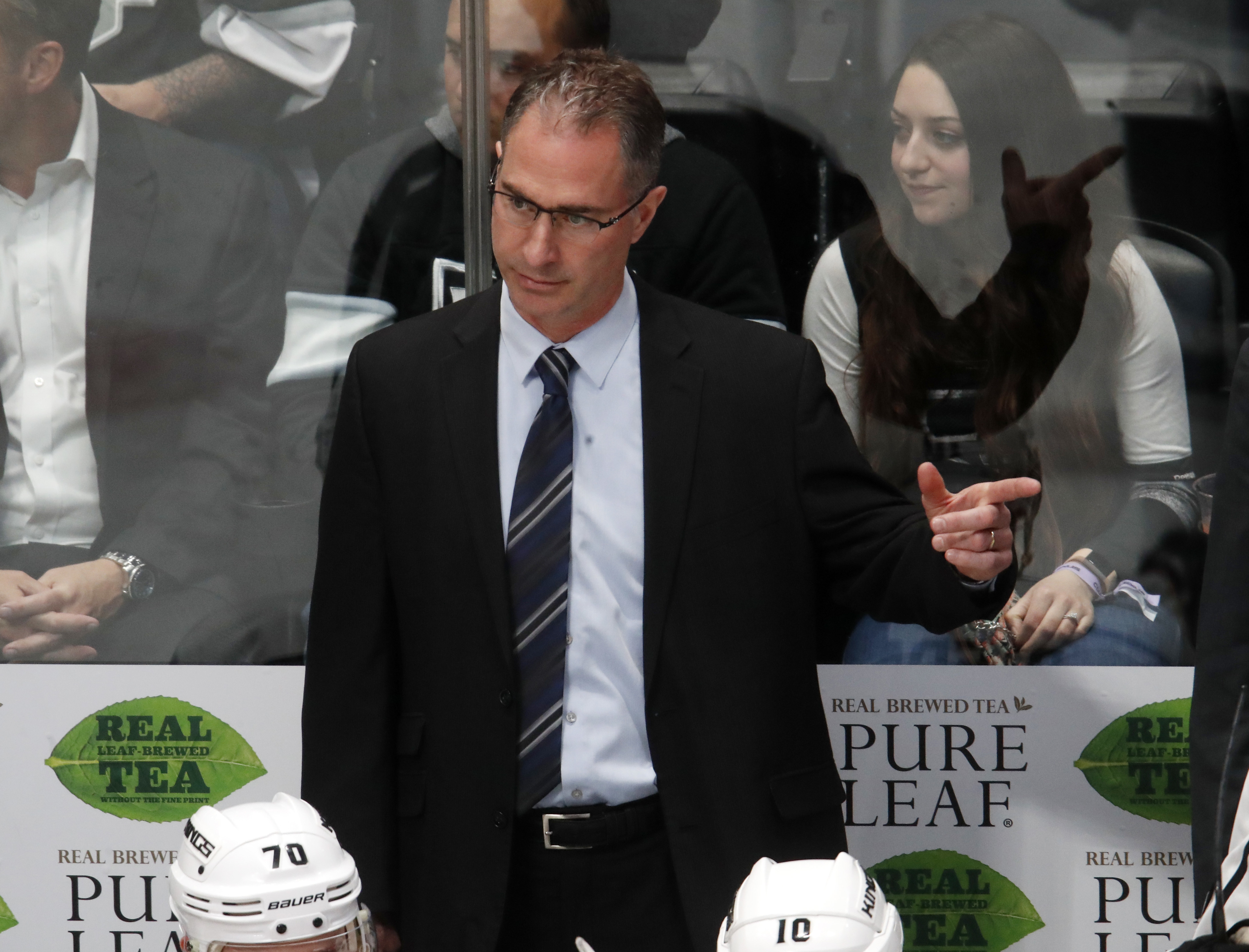 Struggling Kings fire head coach Stevens, hire Desjardins