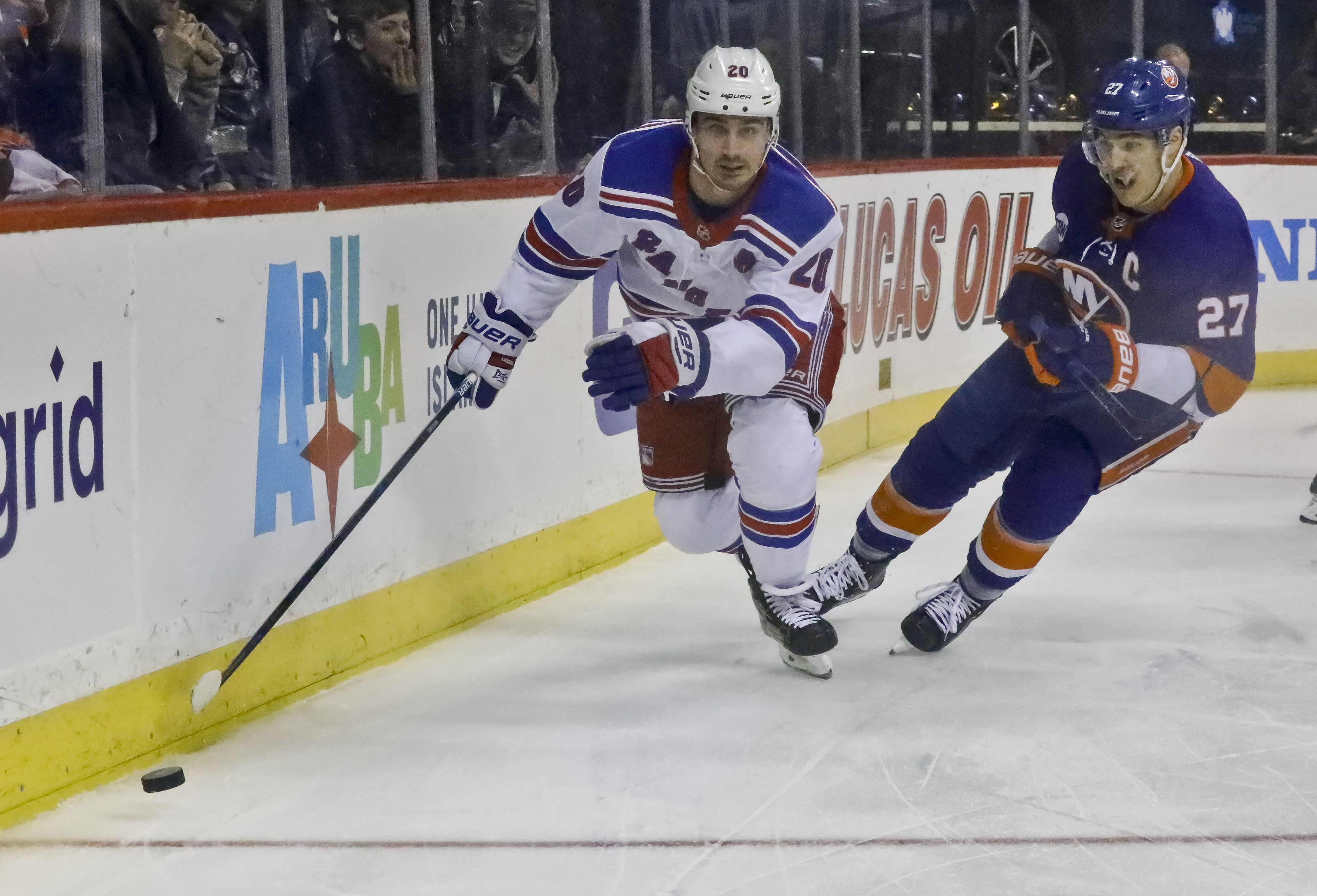 Zuccarello, Rangers get 1st win at Barclays Center vs Isles
