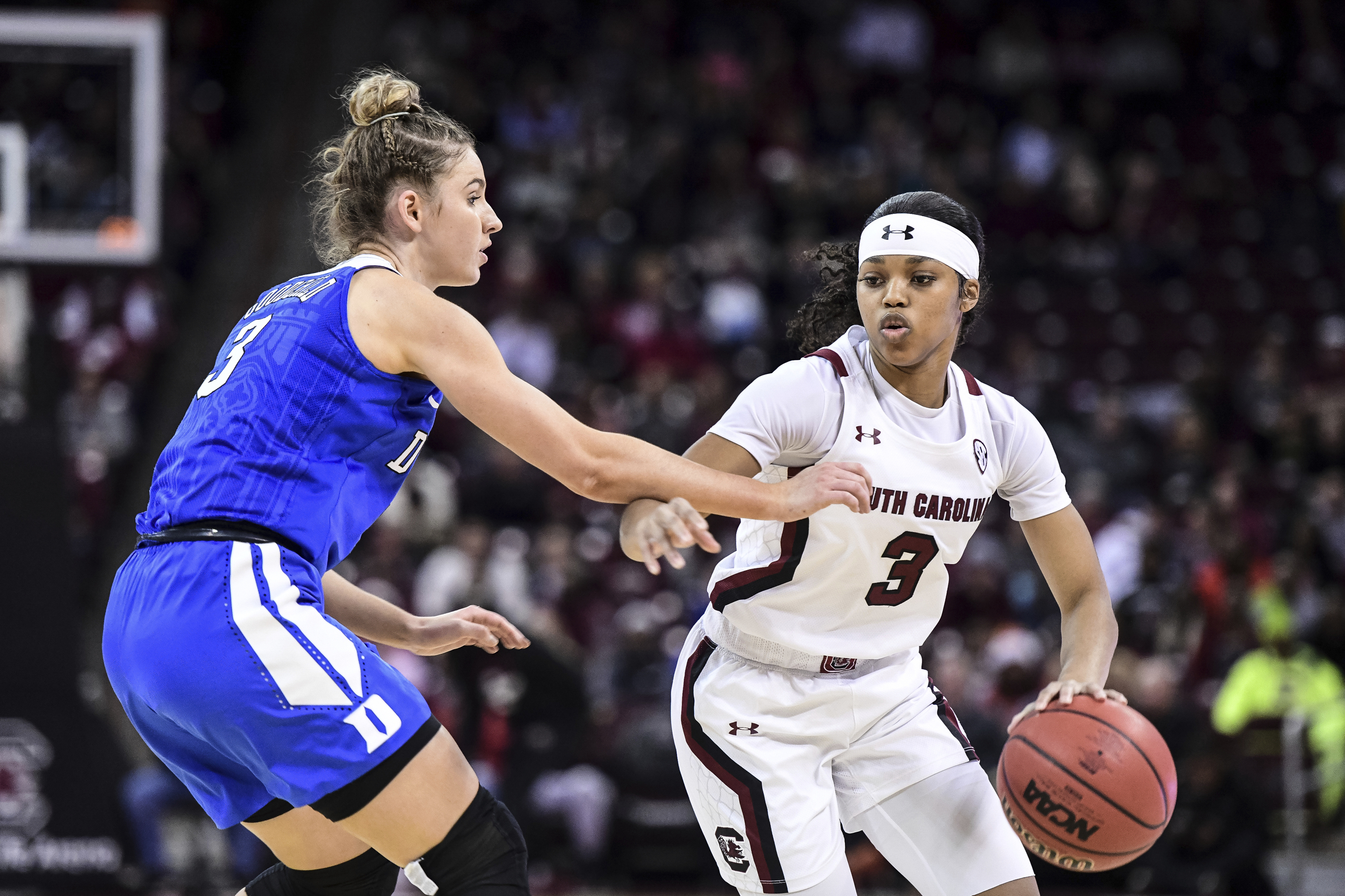 No. 5 South Carolina women rout Duke 89-46 for 5th win a row