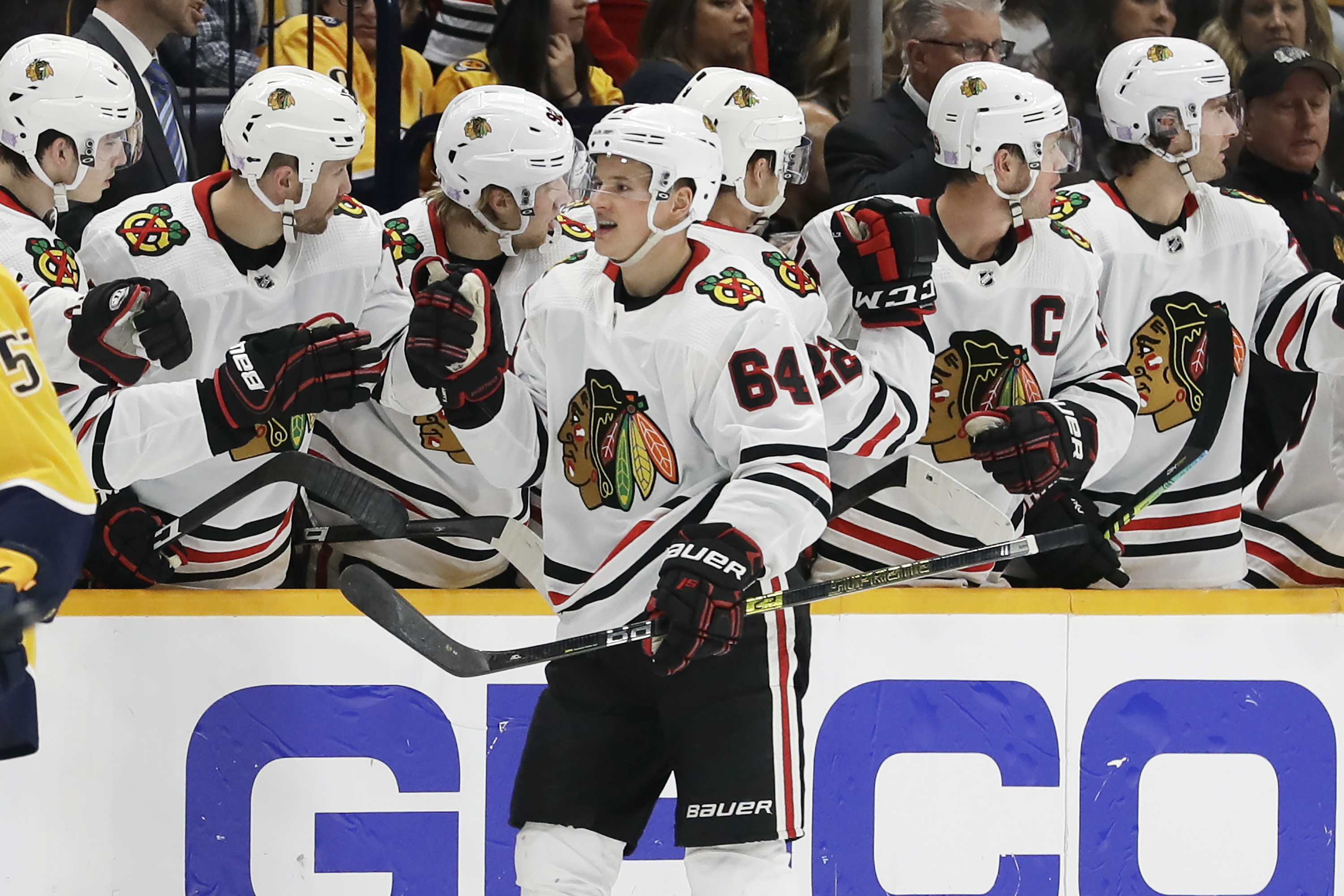 Kane stars as Blackhawks pound Predators 7-2