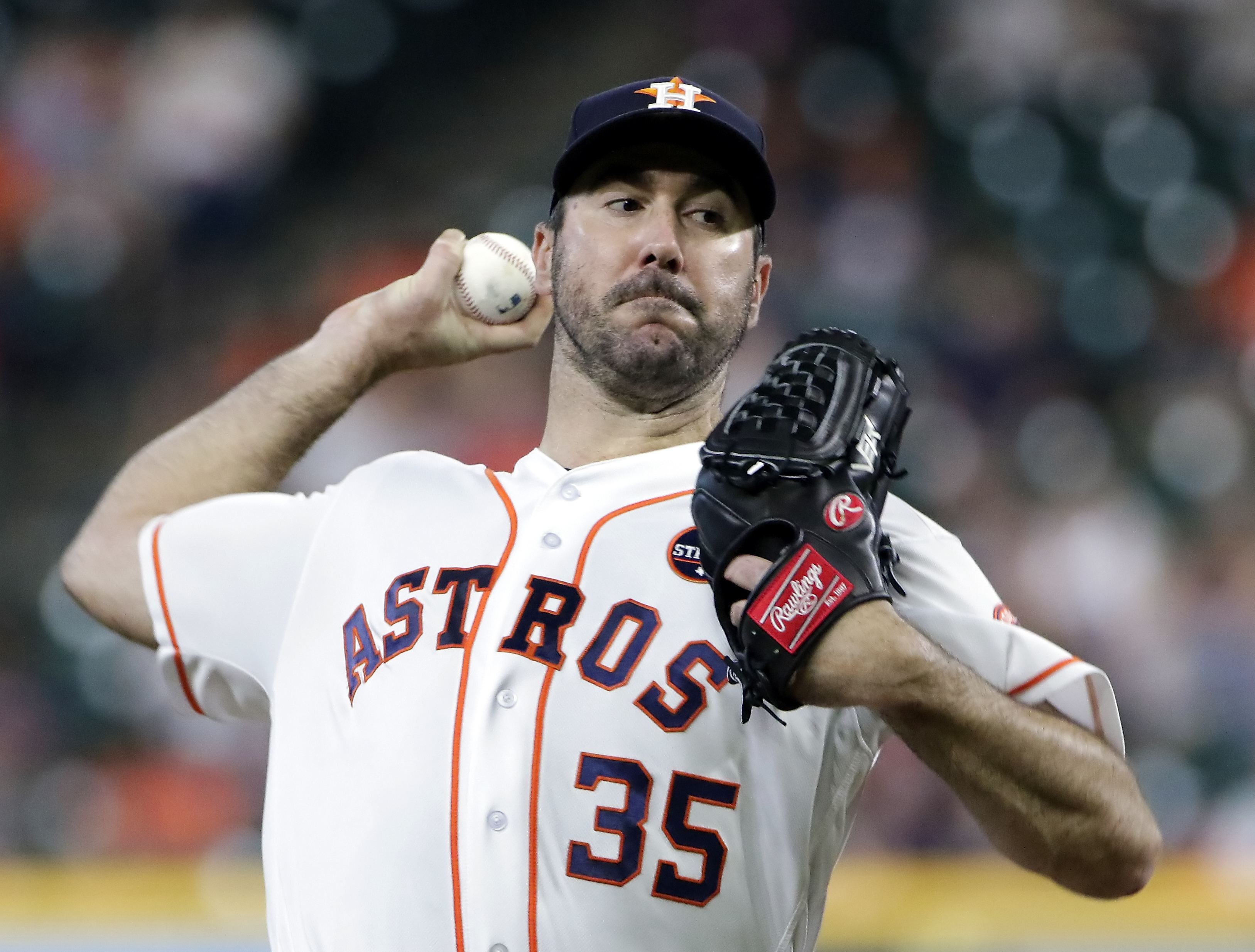 Verlander, Astros come rolling into Detroit from Boston