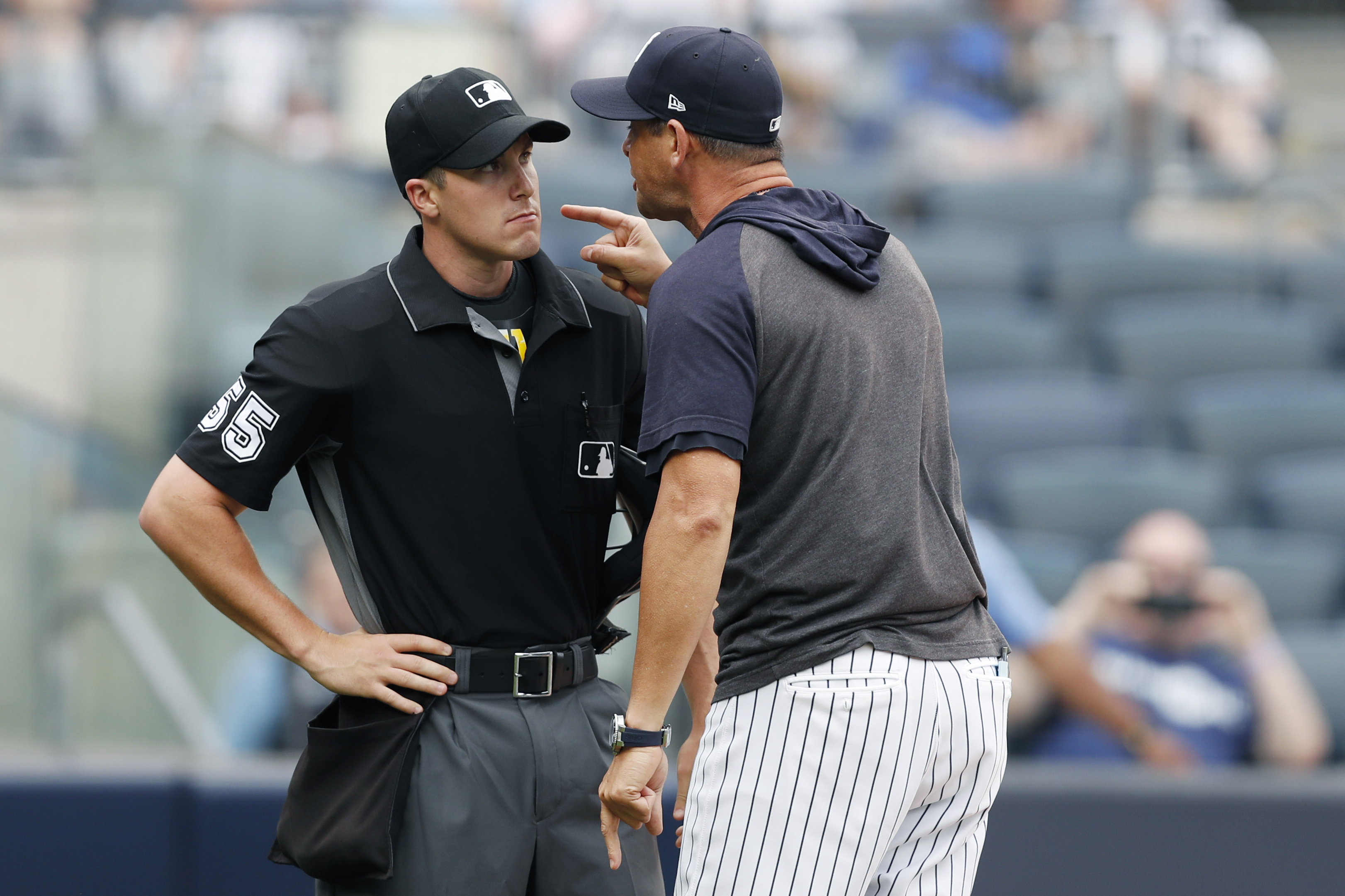 Boone dubs Yanks 'savages' during rant in 6-2 win over Rays