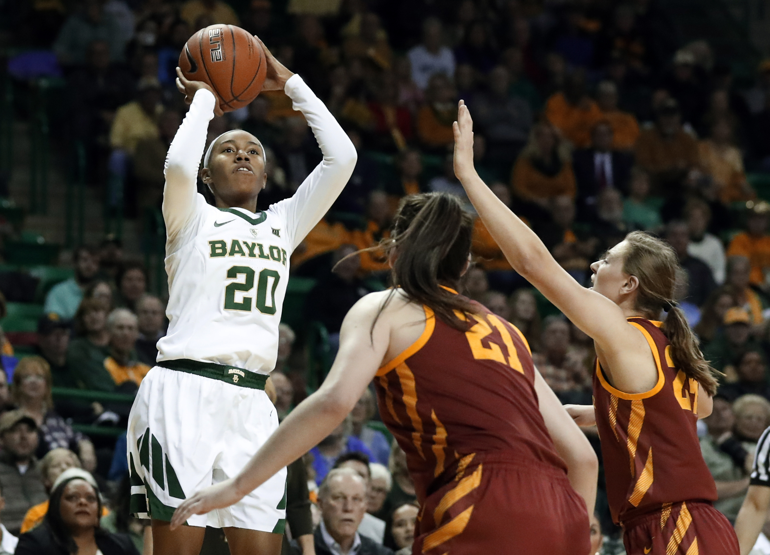 No. 2 Baylor women roll past No. 20 Iowa State, 84-69