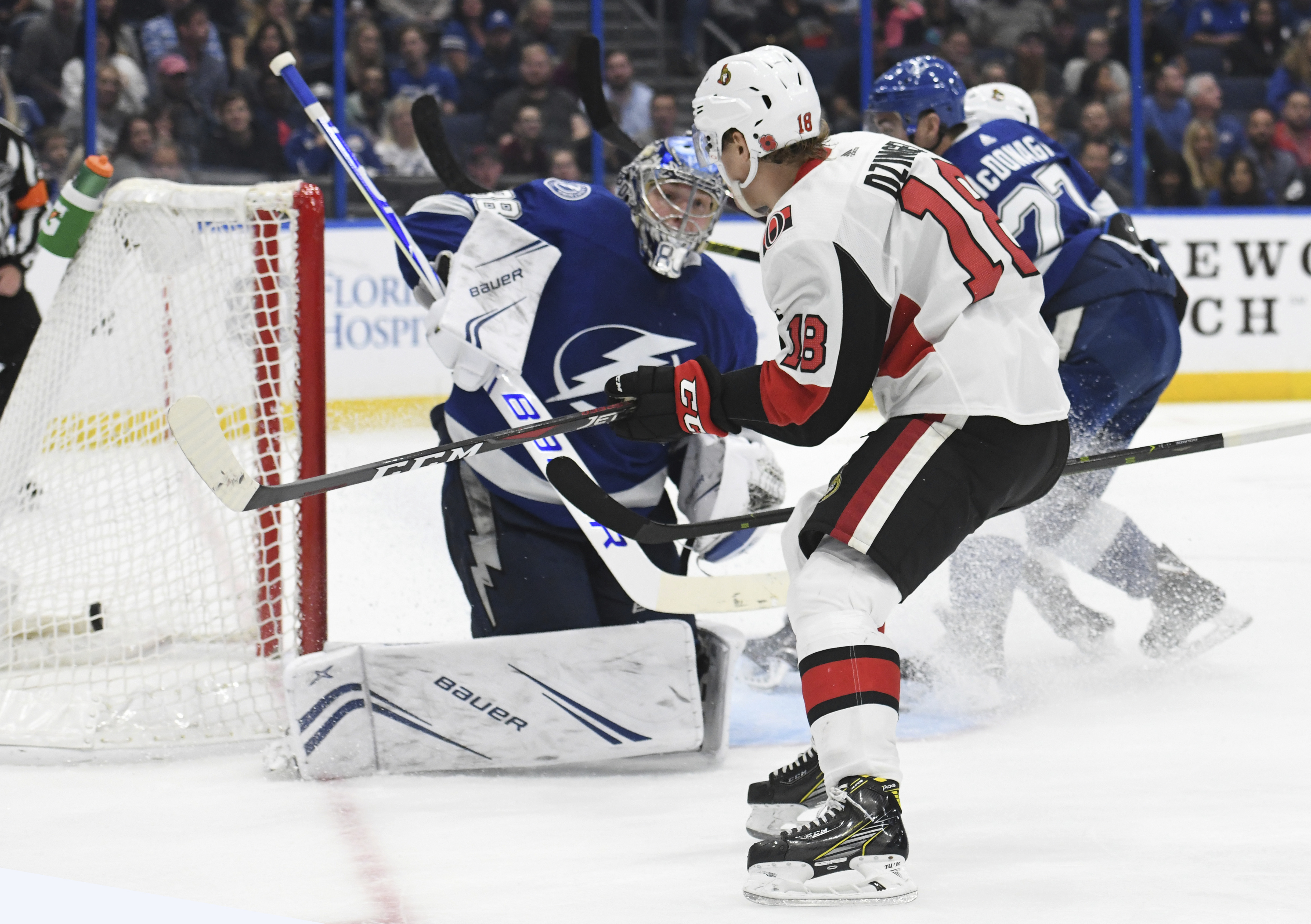 4-goal 3rd period lifts Senators past Lightning 6-4