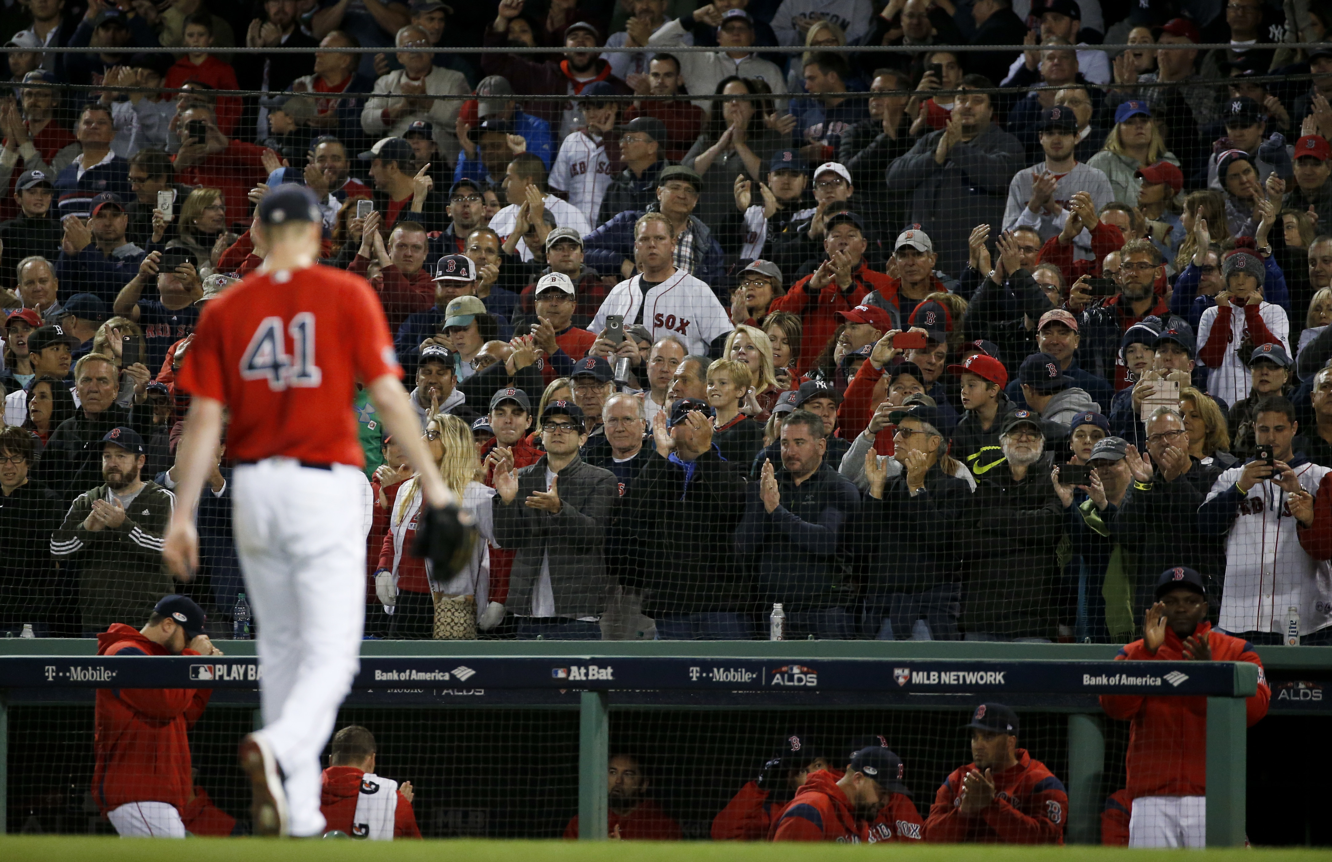 Sale strong, ‘pen shaky as Red Sox beat Yankees 5-4 in ALDS