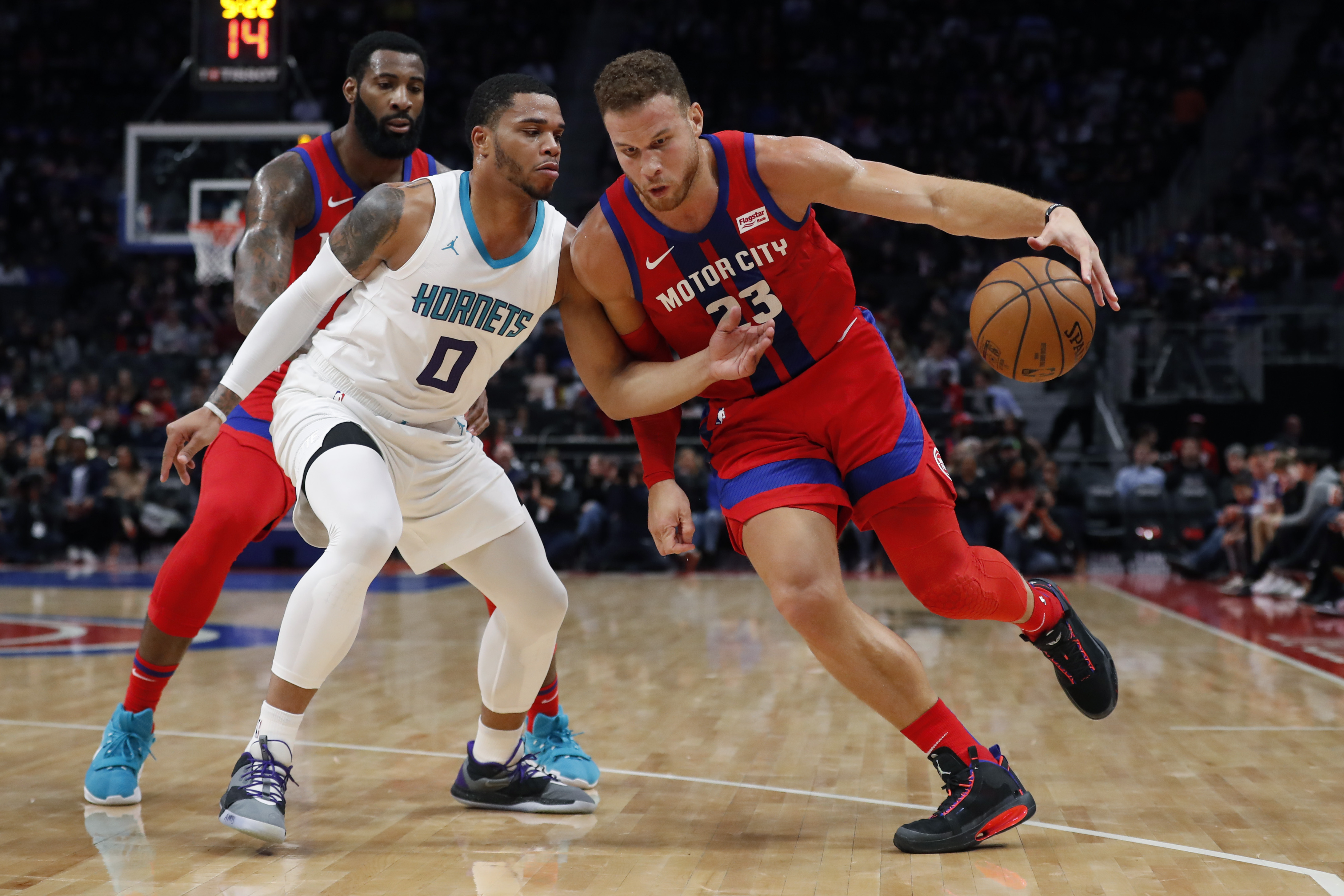 Hornets edge Pistons again, 110-107