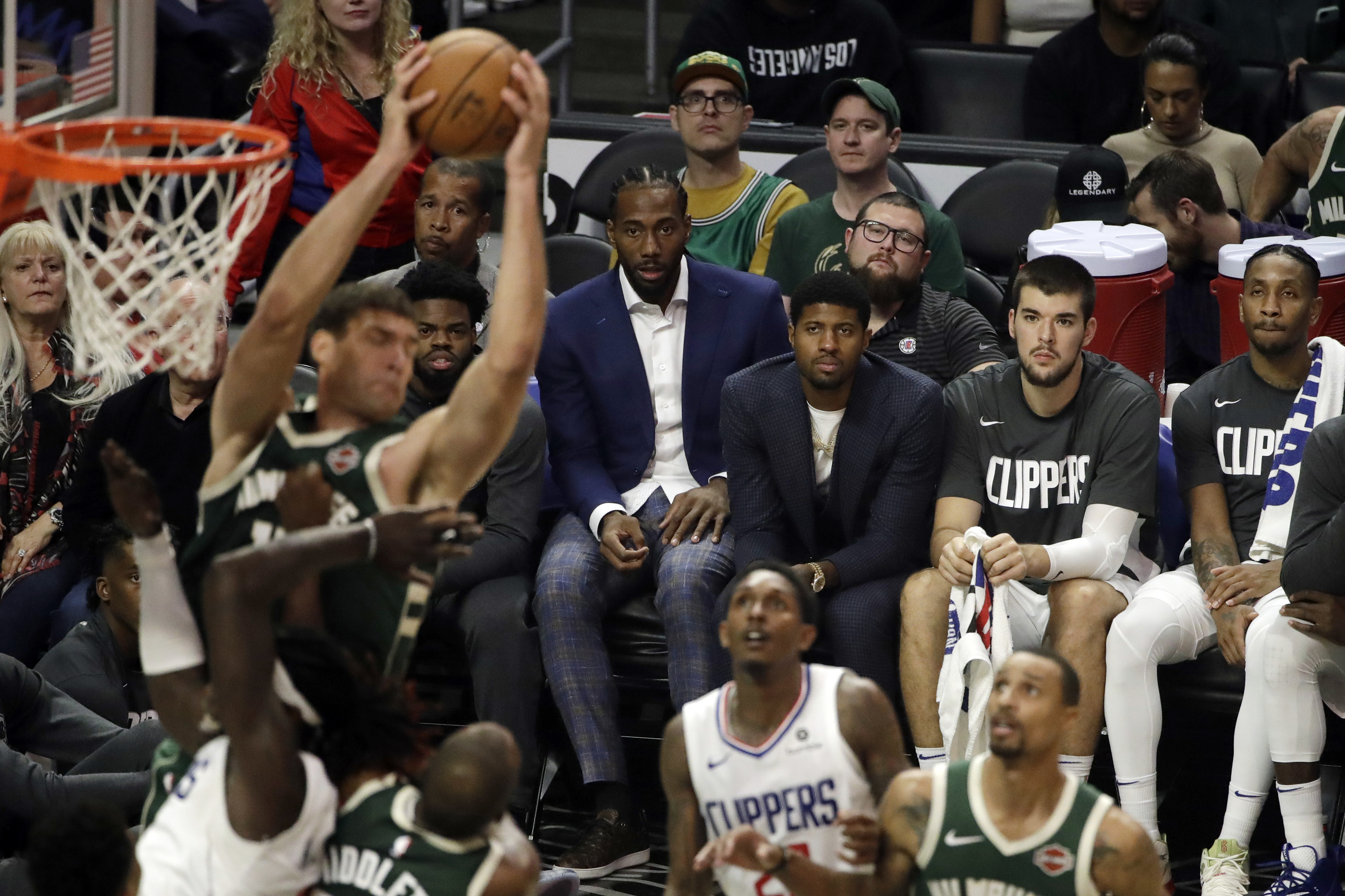 NBA fines Clippers $50,000 for statements about Leonard