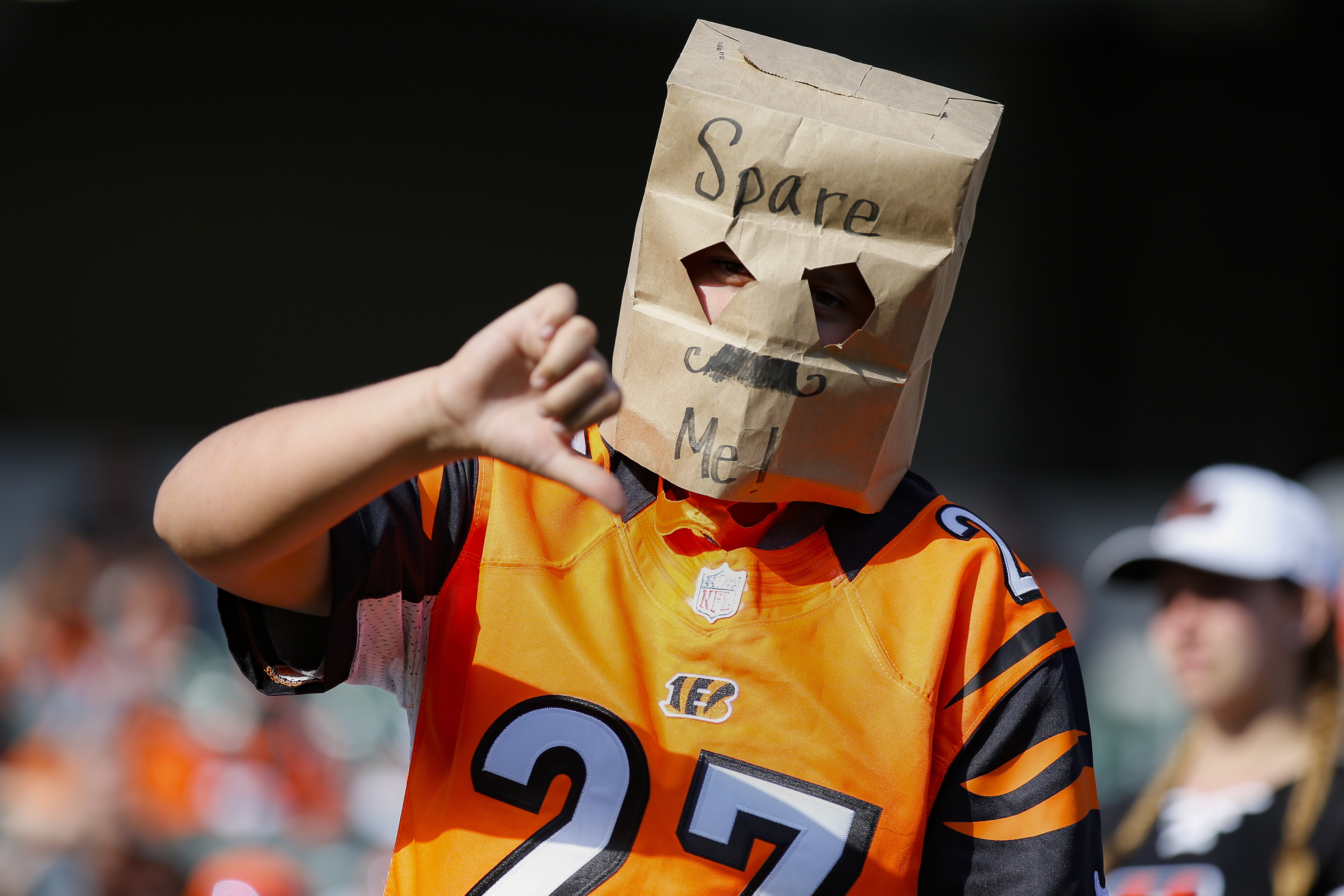 No running game, no wins: Same sad story for hapless Bengals