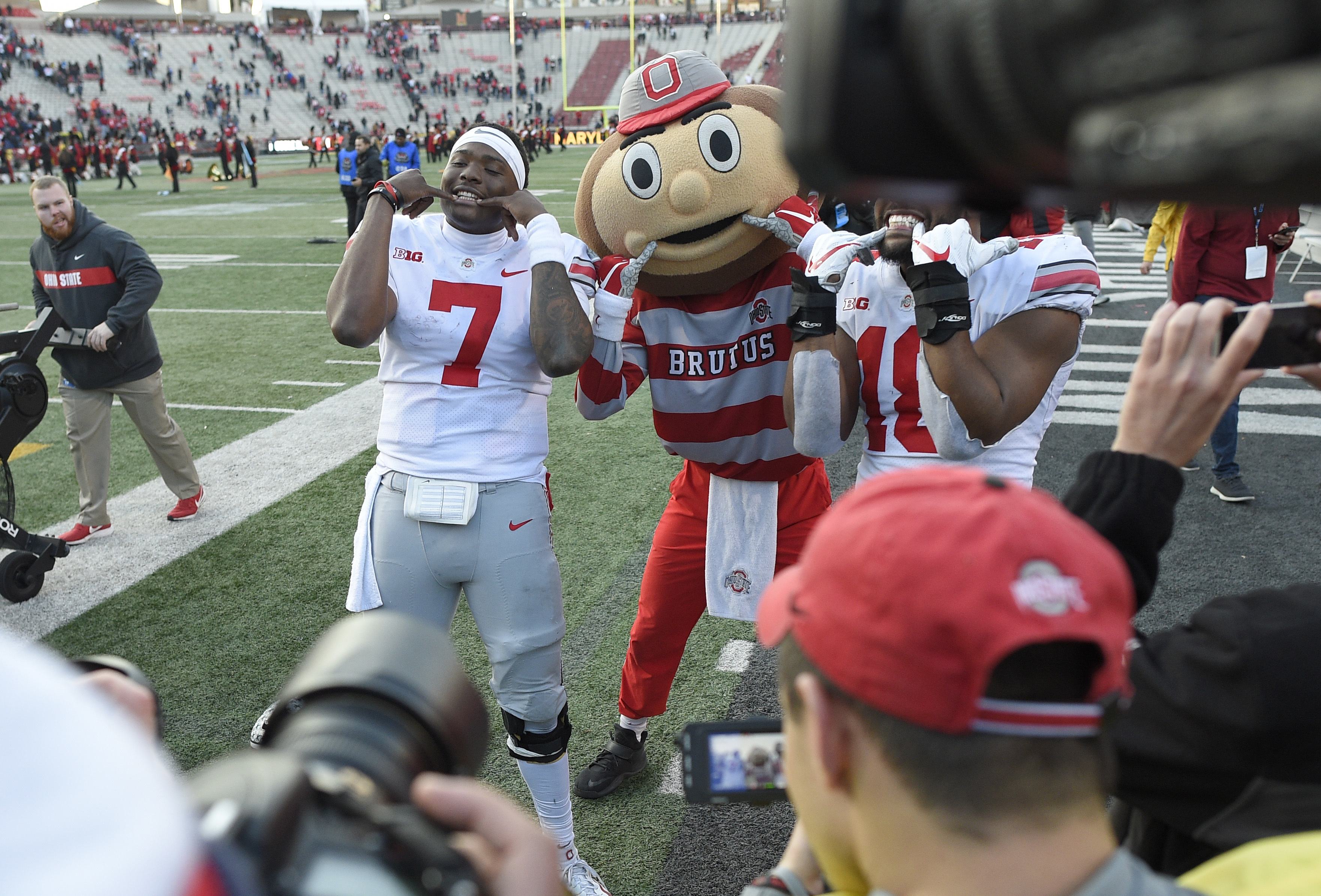 Ohio State, Michigan preserve prestige of The Game