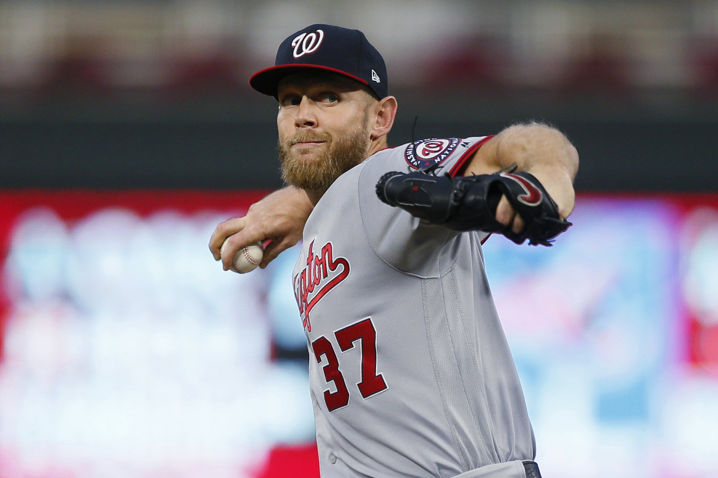 Zimmerman, Strasburg lead Nationals past Twins 6-2