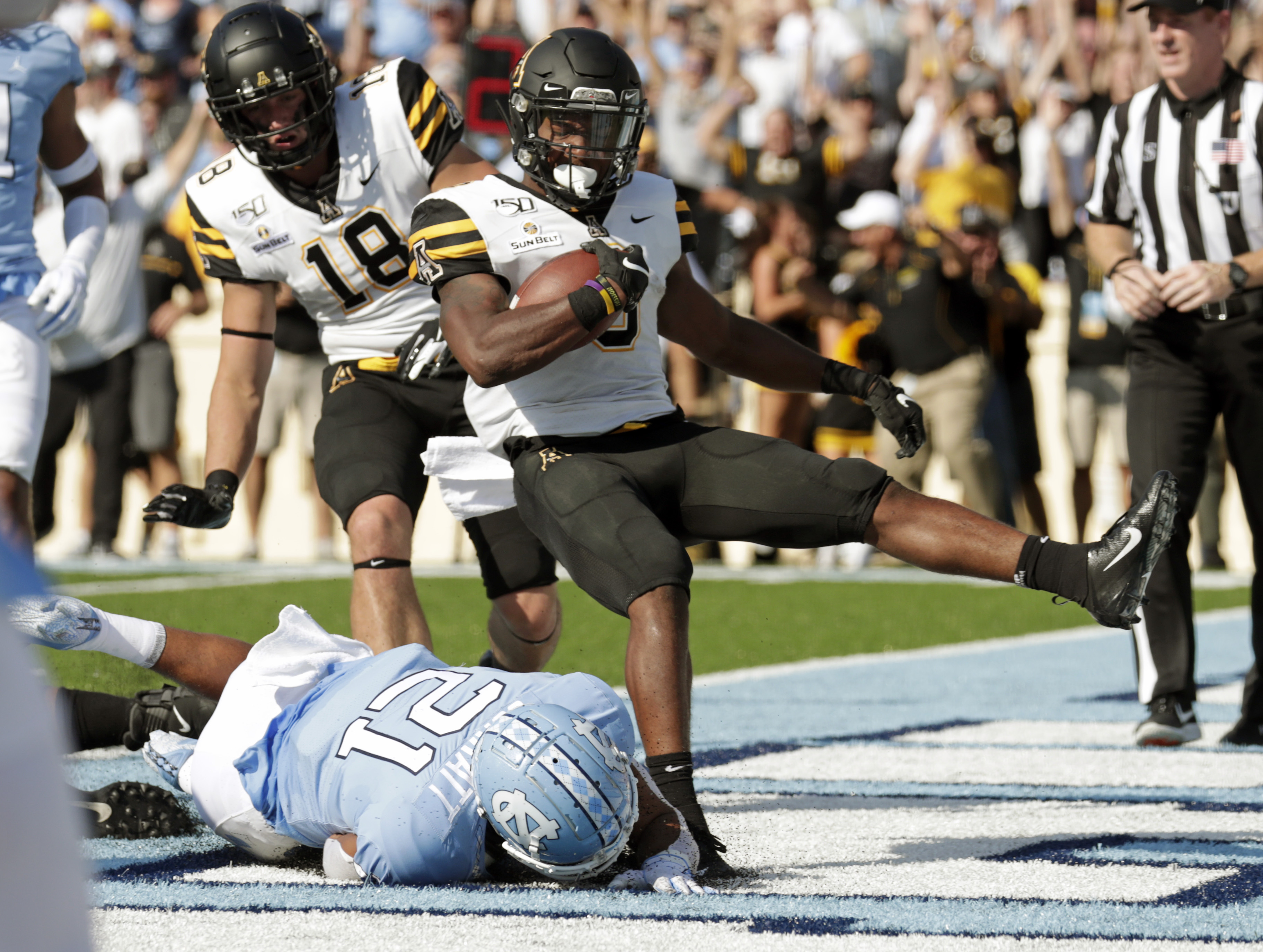 App State beats North Carolina 34-31 on blocked final FG