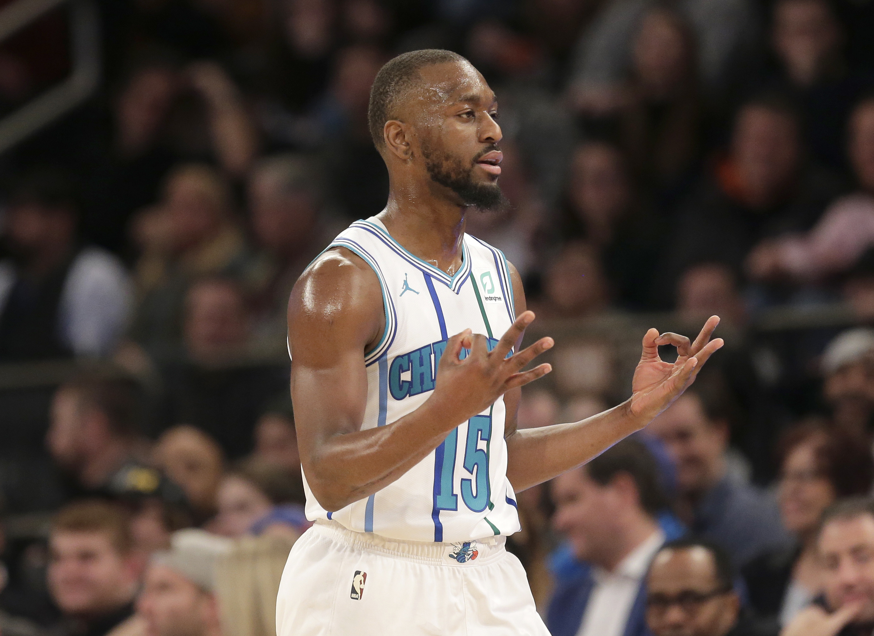 Walker, Lamb lead Hornets to 119-107 win over Knicks