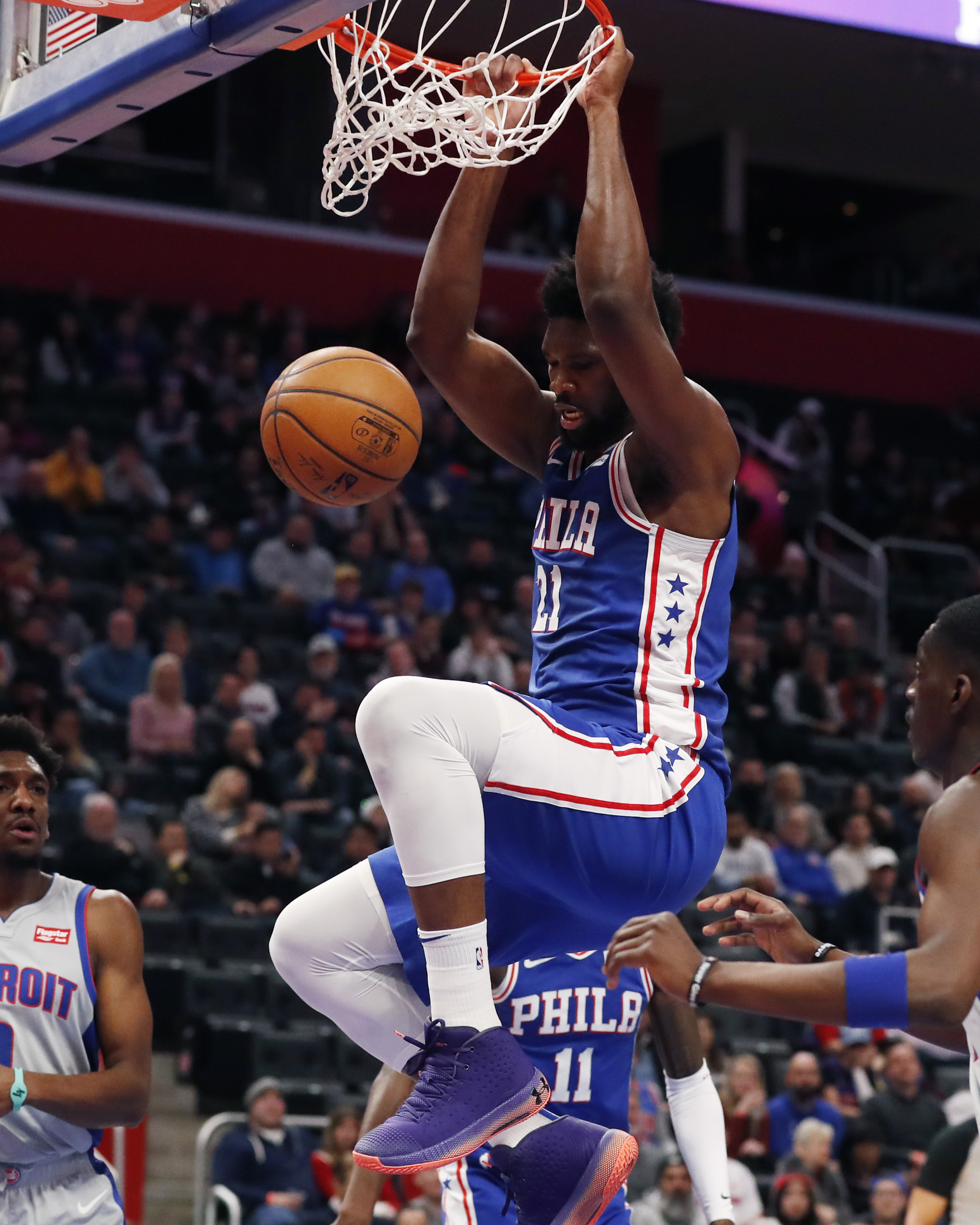 Harris, Simmons lead 76ers to 125-109 win over Pistons
