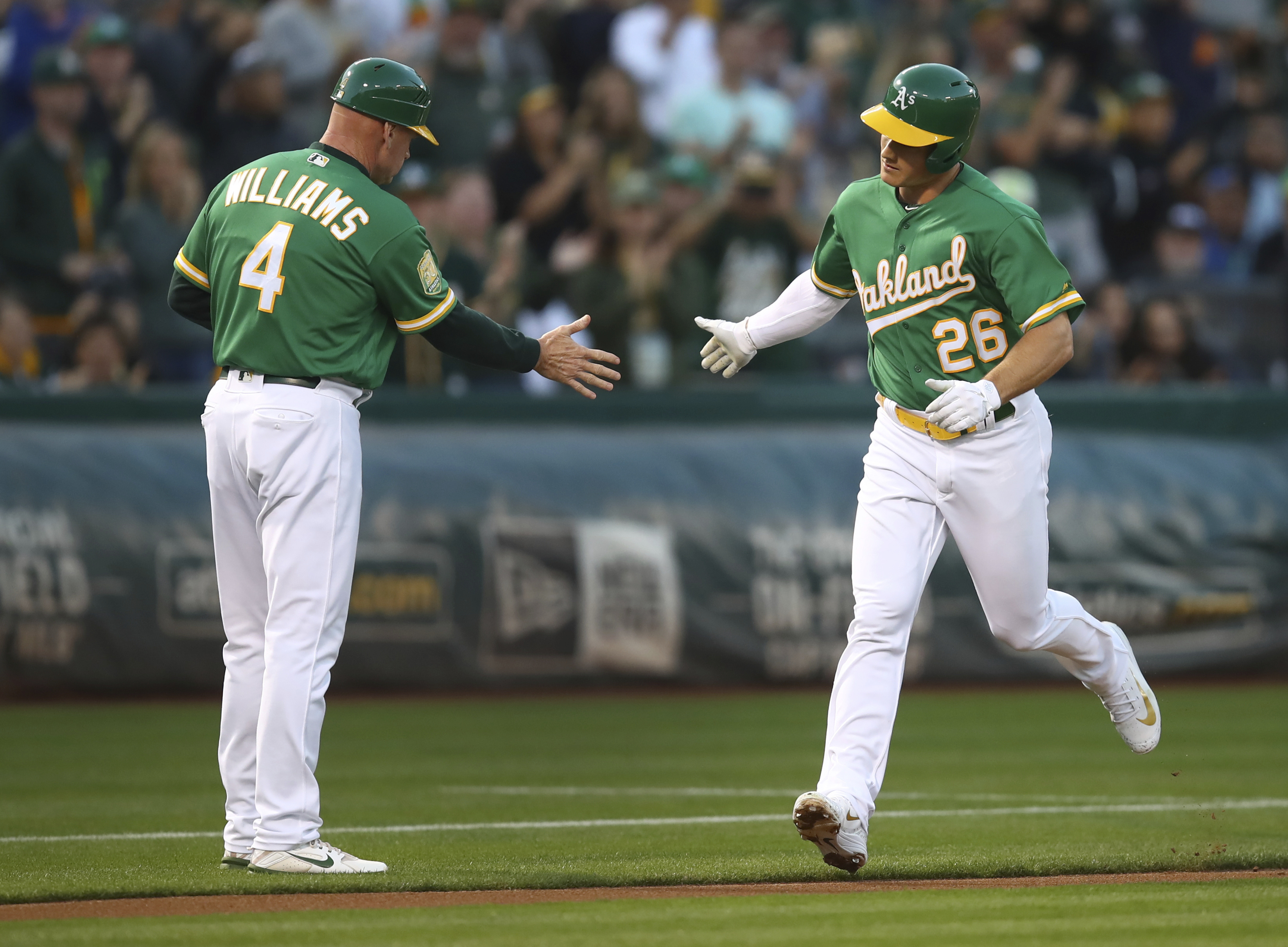 Piscotty, Chapman power A’s in 7-5 win over Mariners